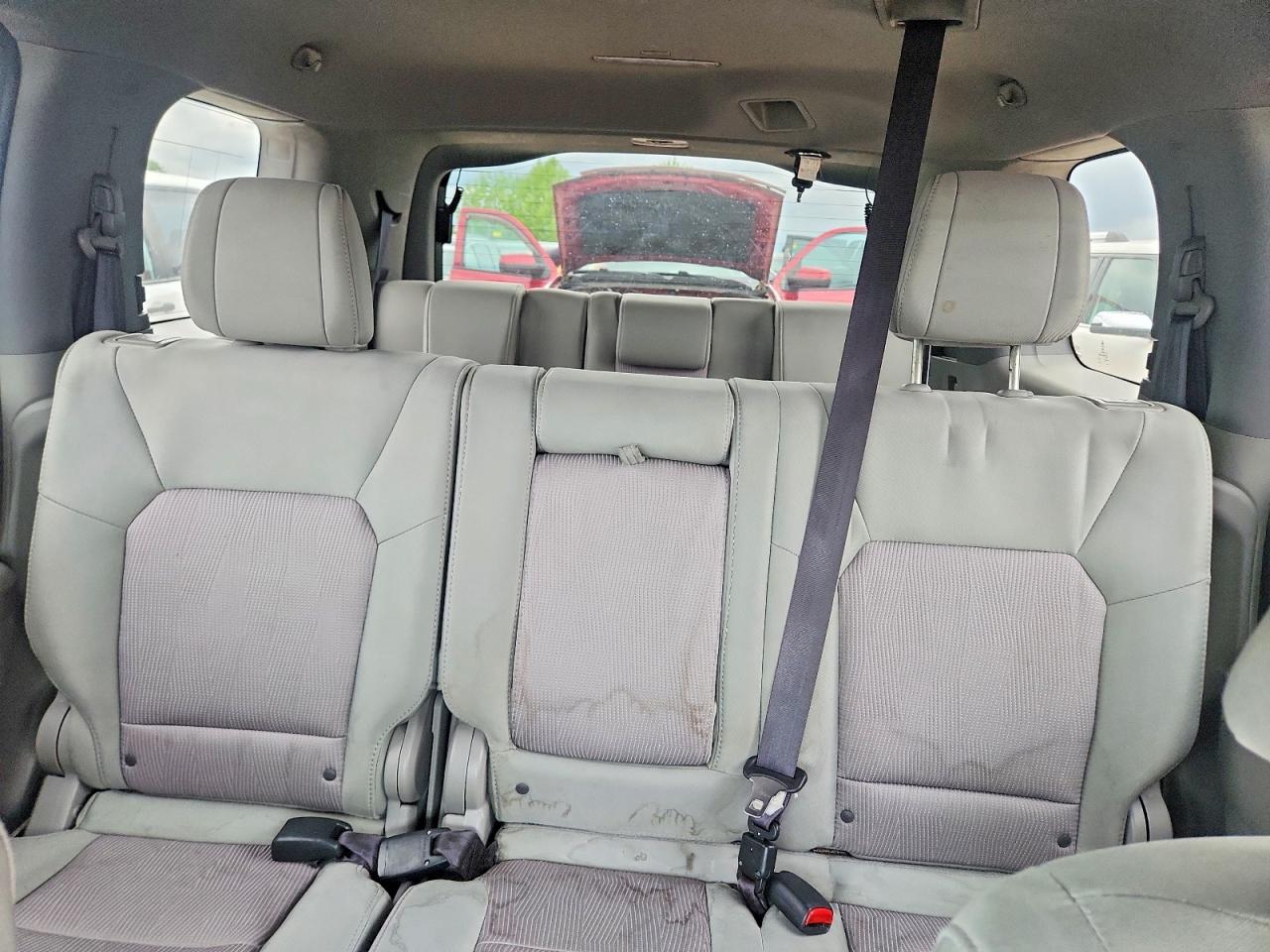 2013 Honda Pilot White vin: 5FNYF3H44DB040826
