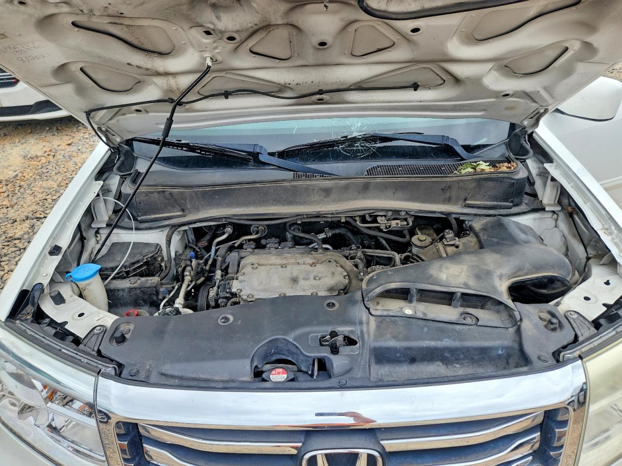 2013 Honda Pilot White vin: 5FNYF3H44DB040826