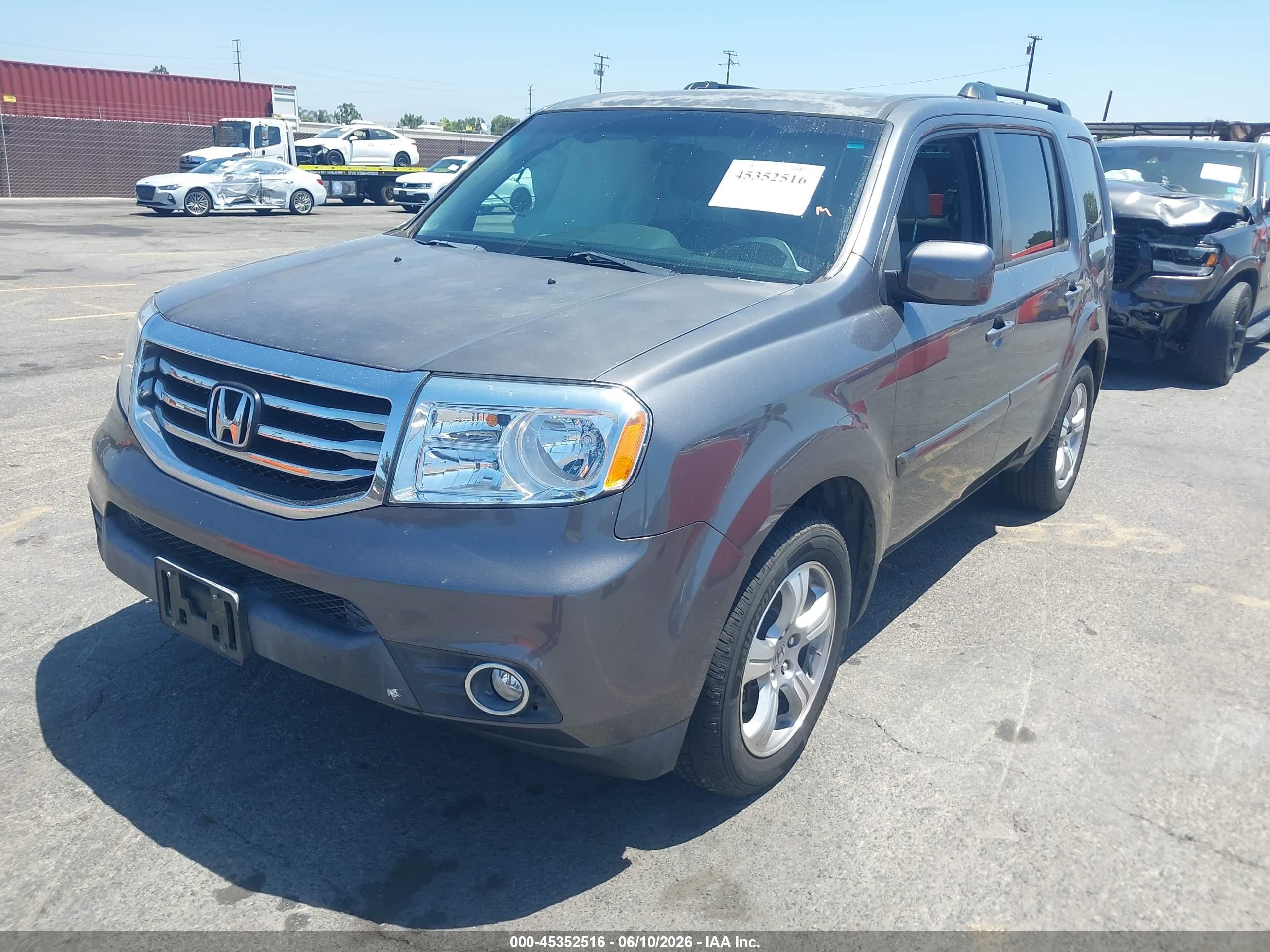 2014 Honda Pilot Ex Gray vin: 5FNYF3H44EB024188