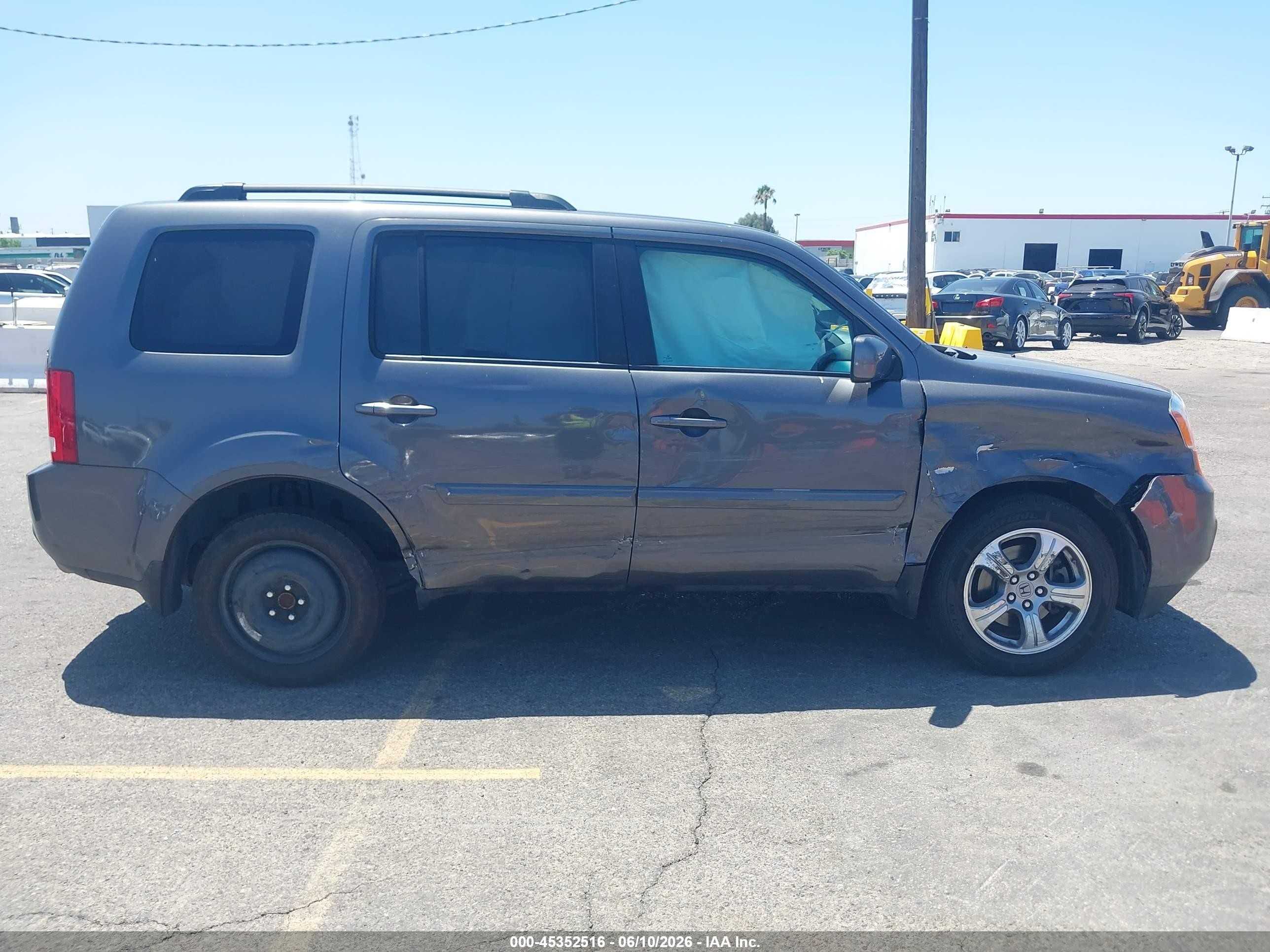 2014 Honda Pilot Ex Gray vin: 5FNYF3H44EB024188
