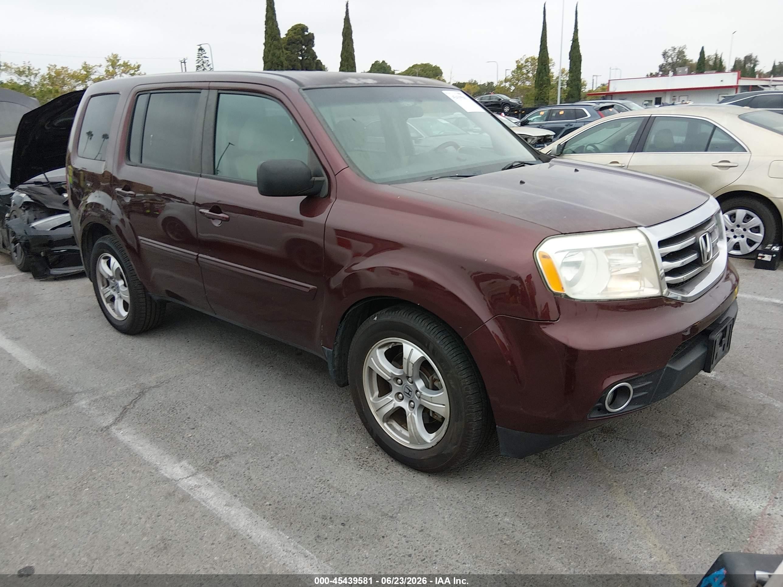 2015 Honda Pilot Ex Burgundy vin: 5FNYF3H44FB023253