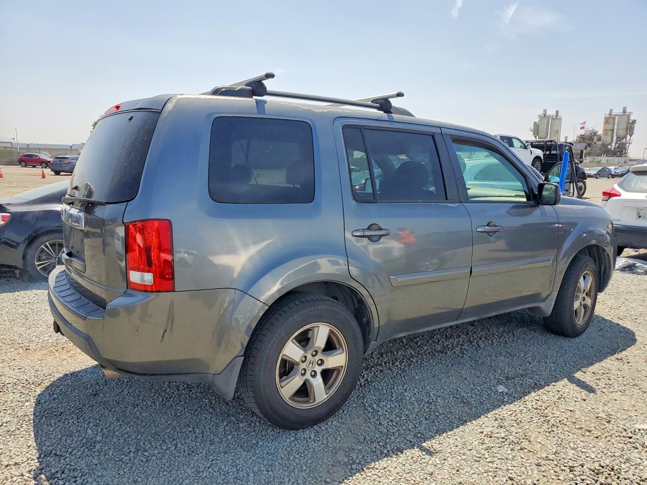 2010 Honda Pilot Ex Tan vin: 5FNYF3H45AB006194