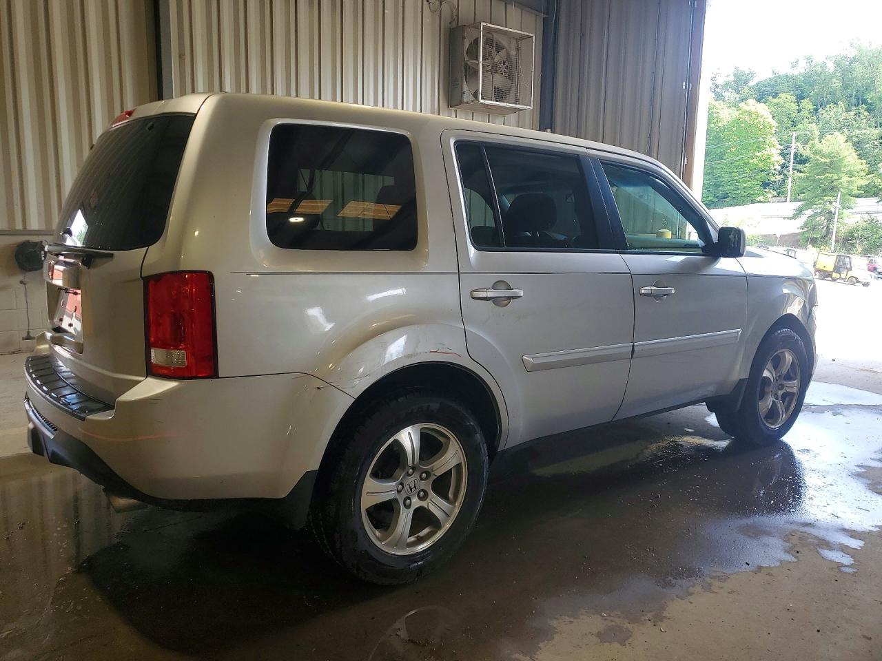 2012 Honda Pilot Ex Silver vin: 5FNYF3H45CB033088