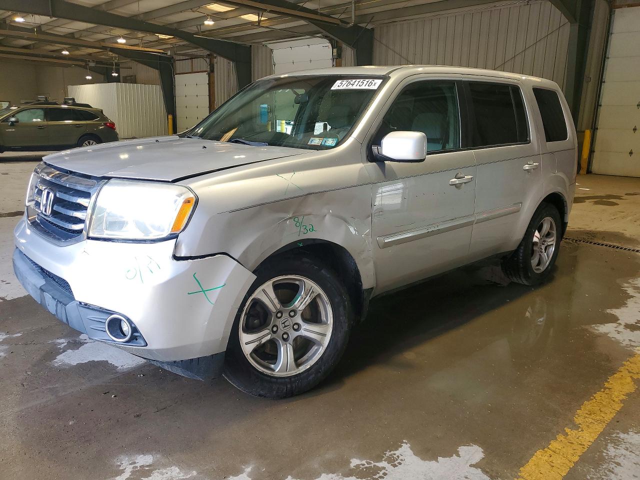 2012 Honda Pilot Ex Silver vin: 5FNYF3H45CB033088