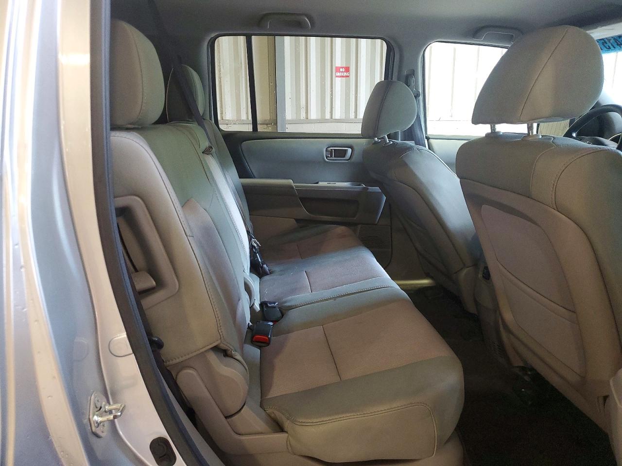 2012 Honda Pilot Ex Silver vin: 5FNYF3H45CB033088