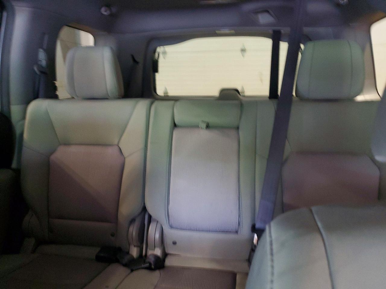 2012 Honda Pilot Ex Silver vin: 5FNYF3H45CB033088