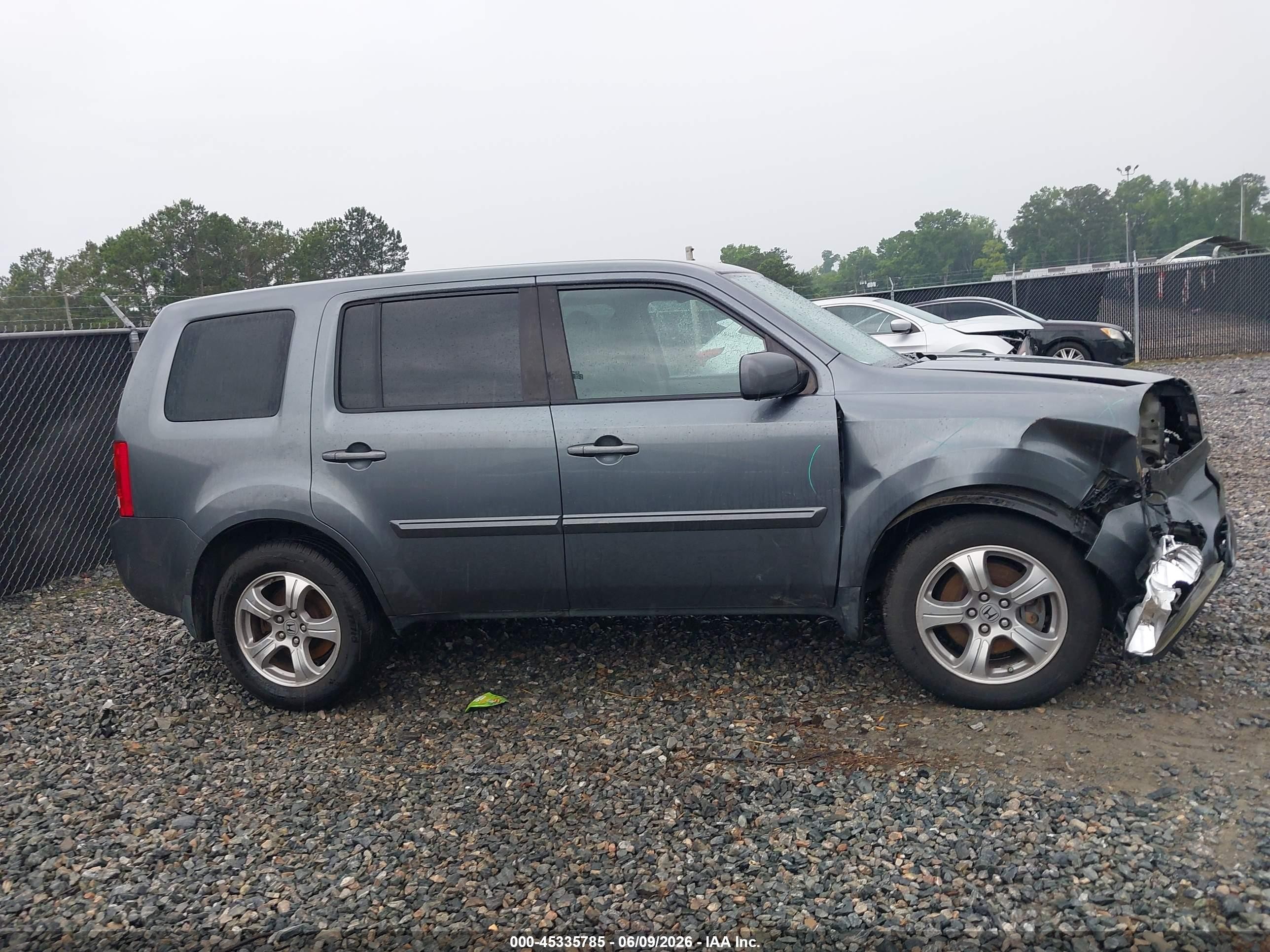 2013 Honda Pilot Ex Gray vin: 5FNYF3H45DB014557