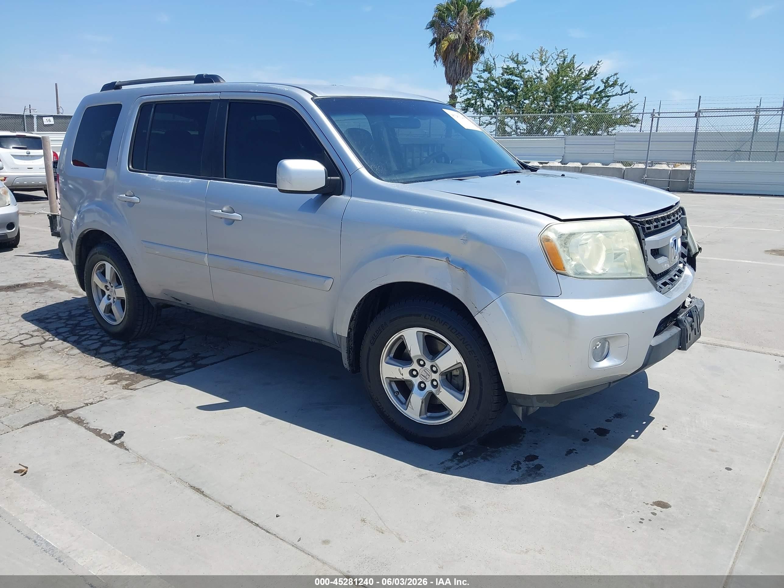 2010 Honda Pilot Ex Silver vin: 5FNYF3H46AB010643