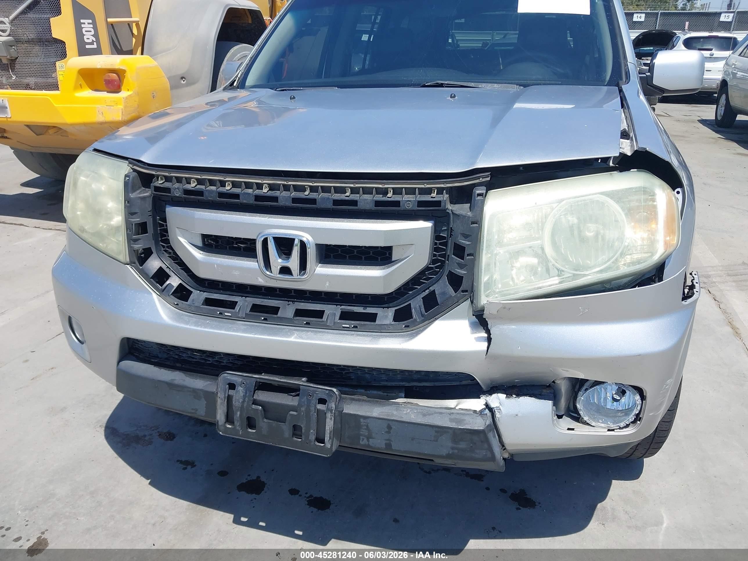 2010 Honda Pilot Ex Silver vin: 5FNYF3H46AB010643