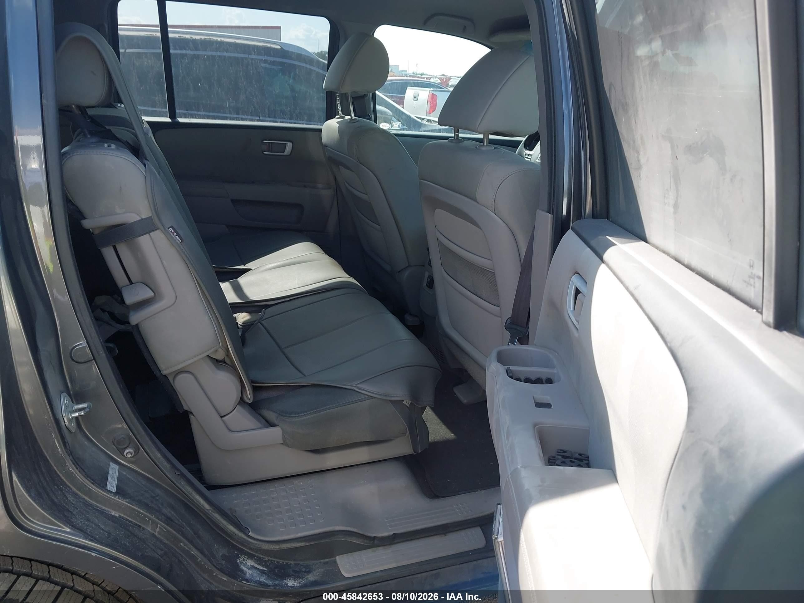 2011 Honda Pilot Ex Gray vin: 5FNYF3H46BB022356