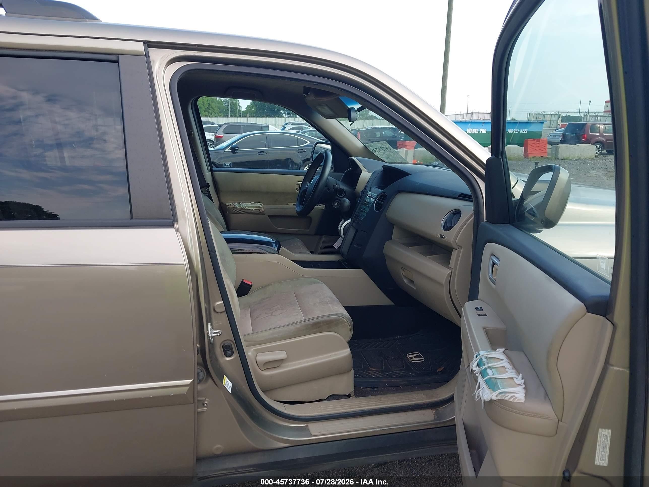 2011 Honda Pilot Ex Gold vin: 5FNYF3H46BB045832