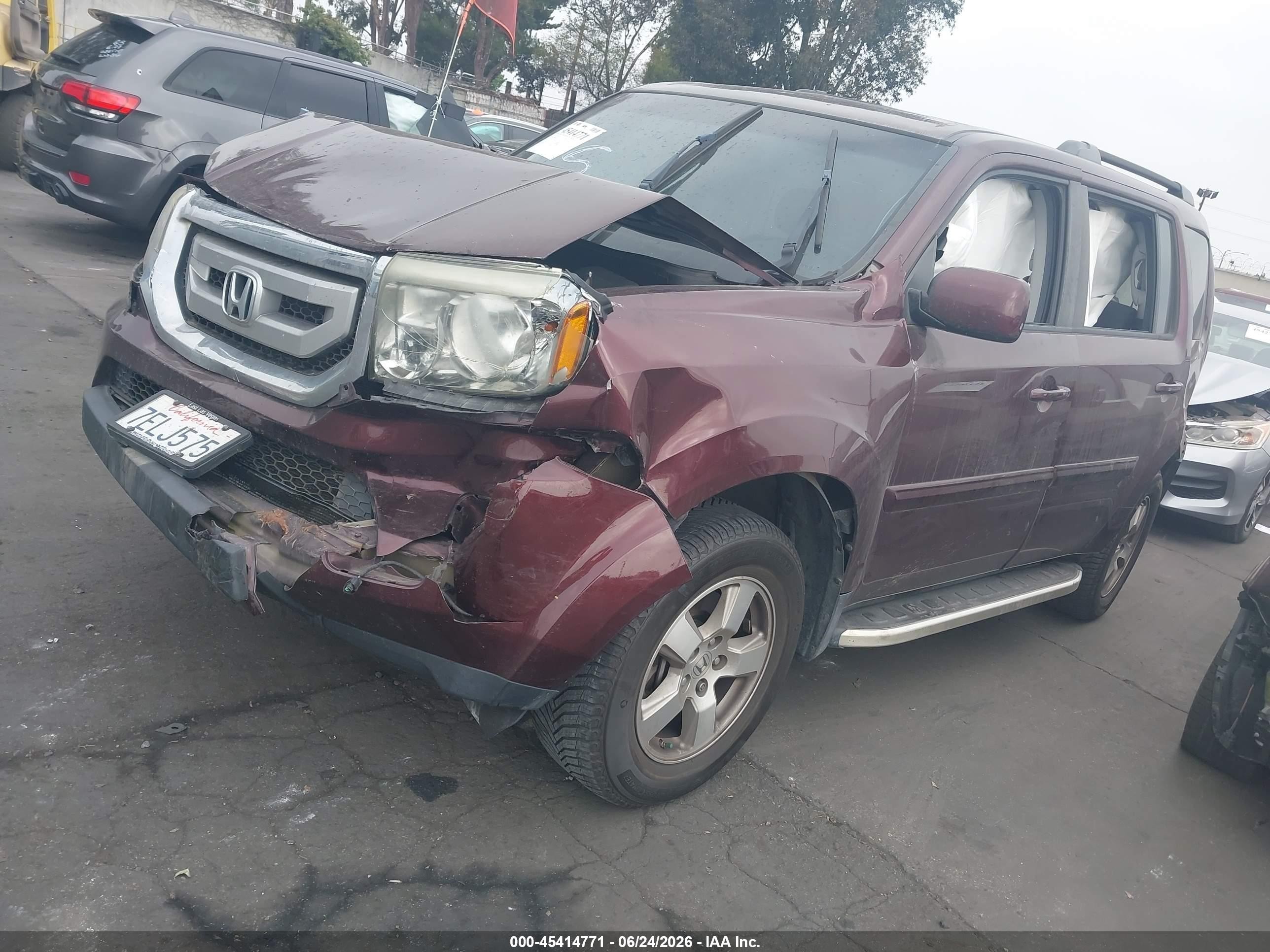 2011 Honda Pilot Ex Red vin: 5FNYF3H46BB054336