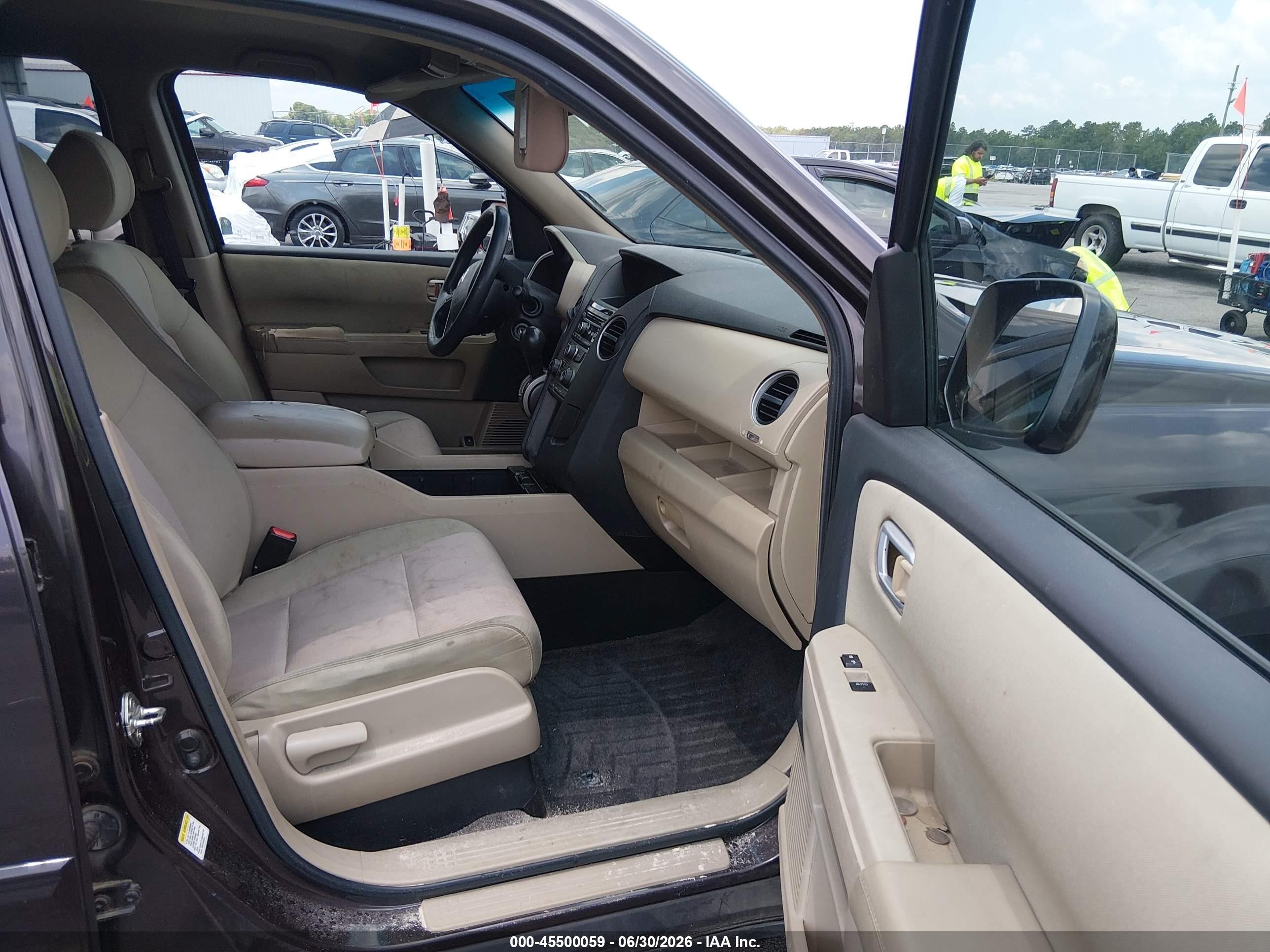 2012 Honda Pilot Ex Gray vin: 5FNYF3H46CB035822