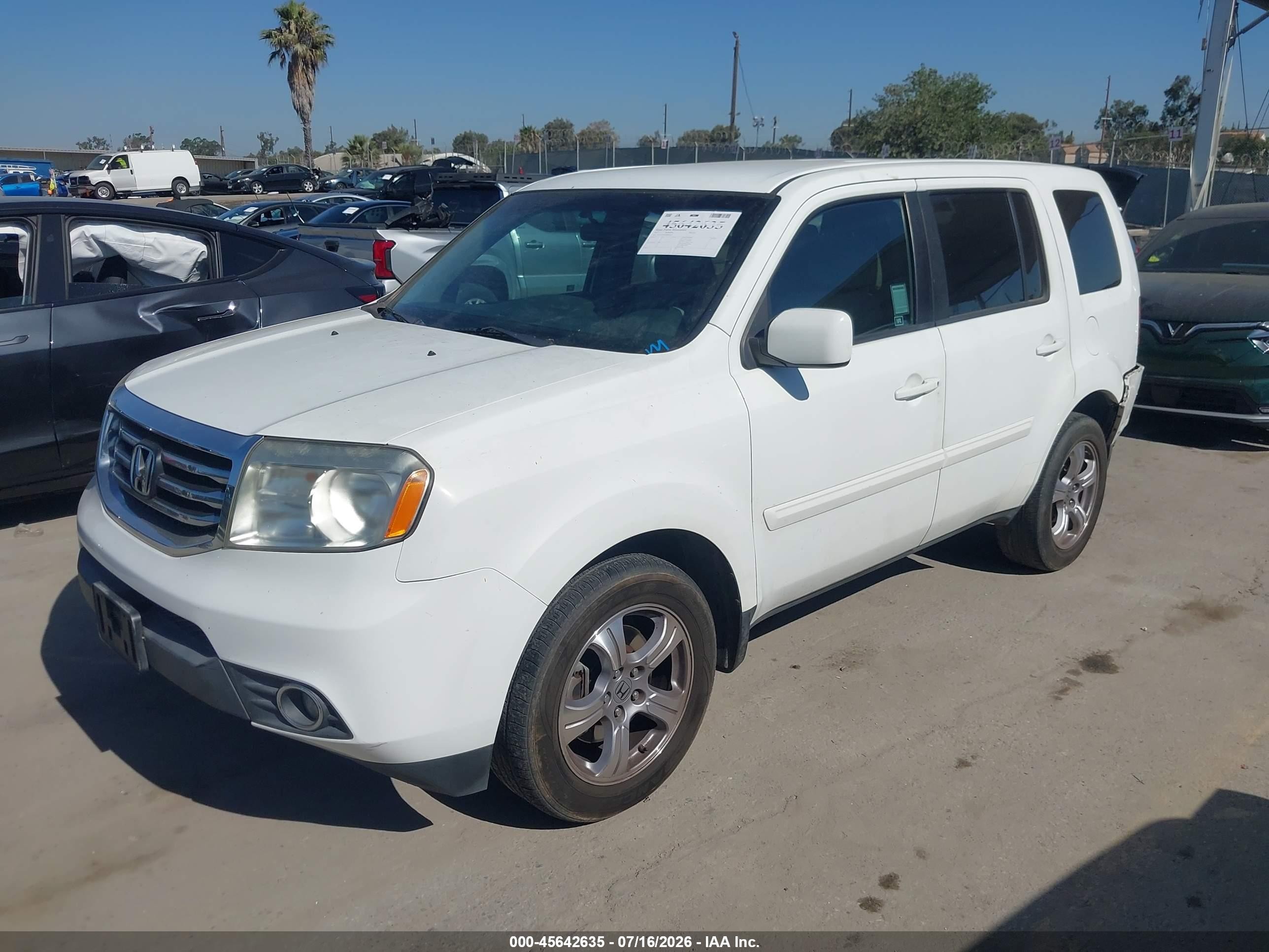2013 Honda Pilot Ex White vin: 5FNYF3H46DB001459