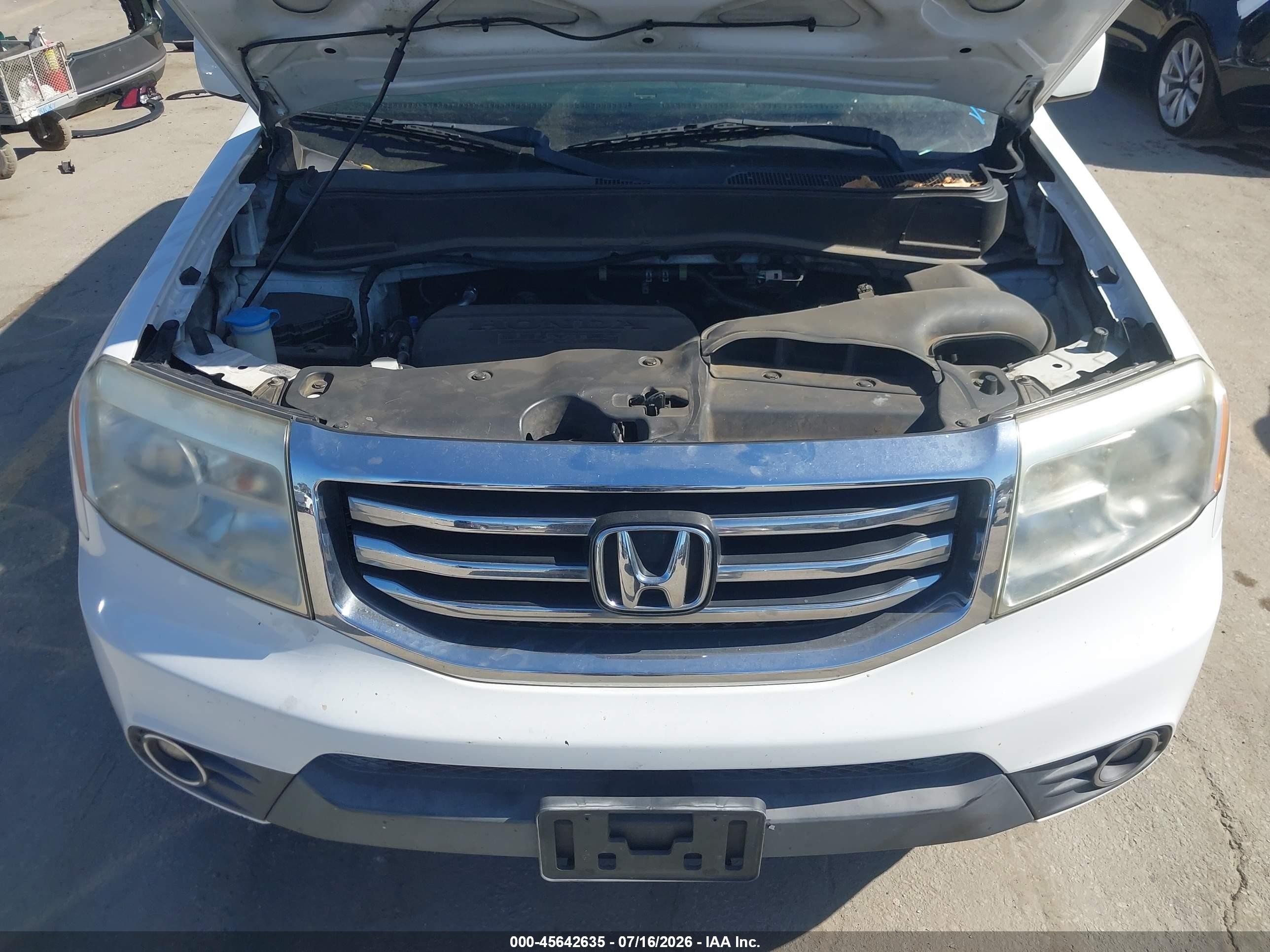 2013 Honda Pilot Ex White vin: 5FNYF3H46DB001459