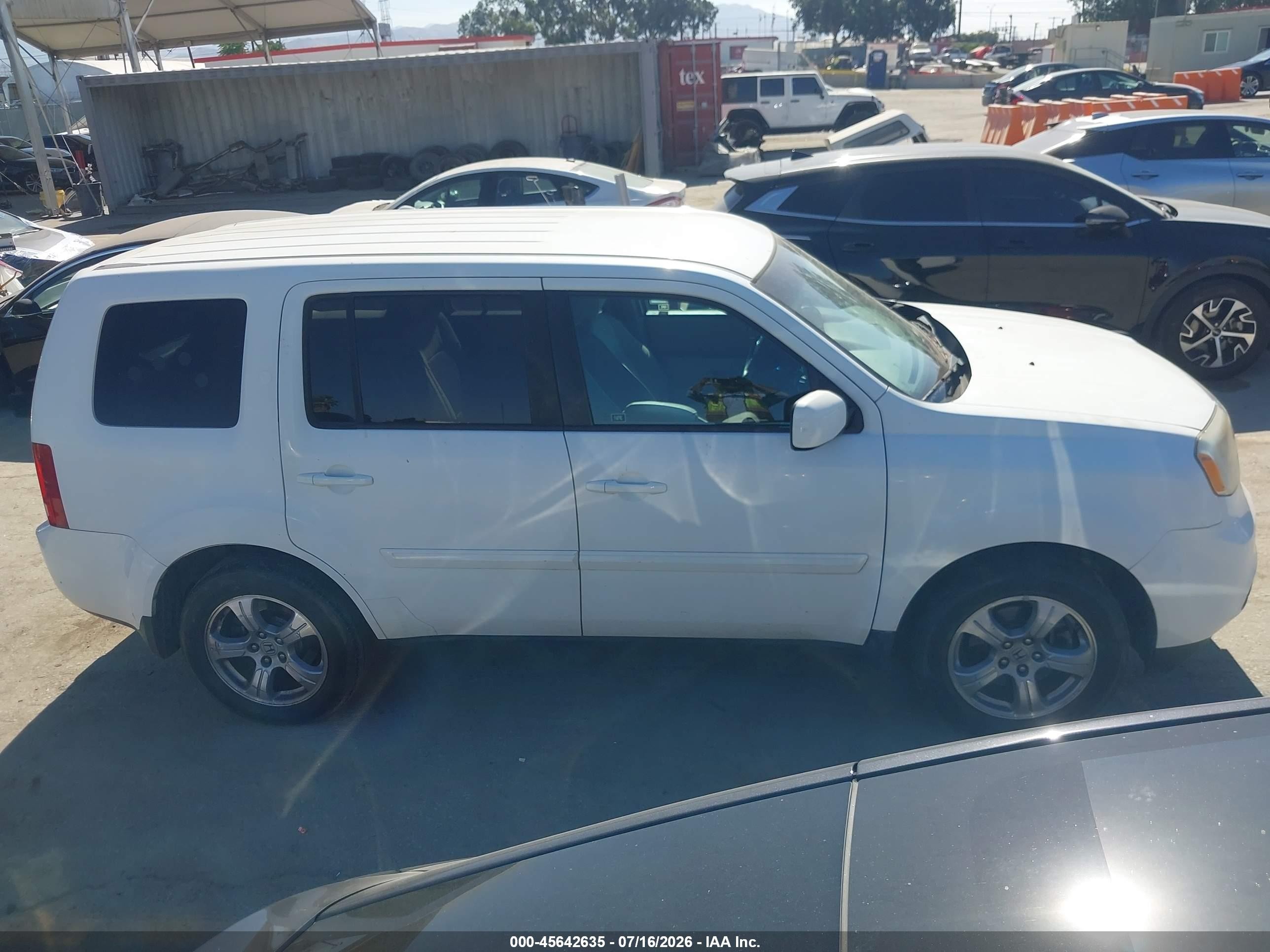 2013 Honda Pilot Ex White vin: 5FNYF3H46DB001459