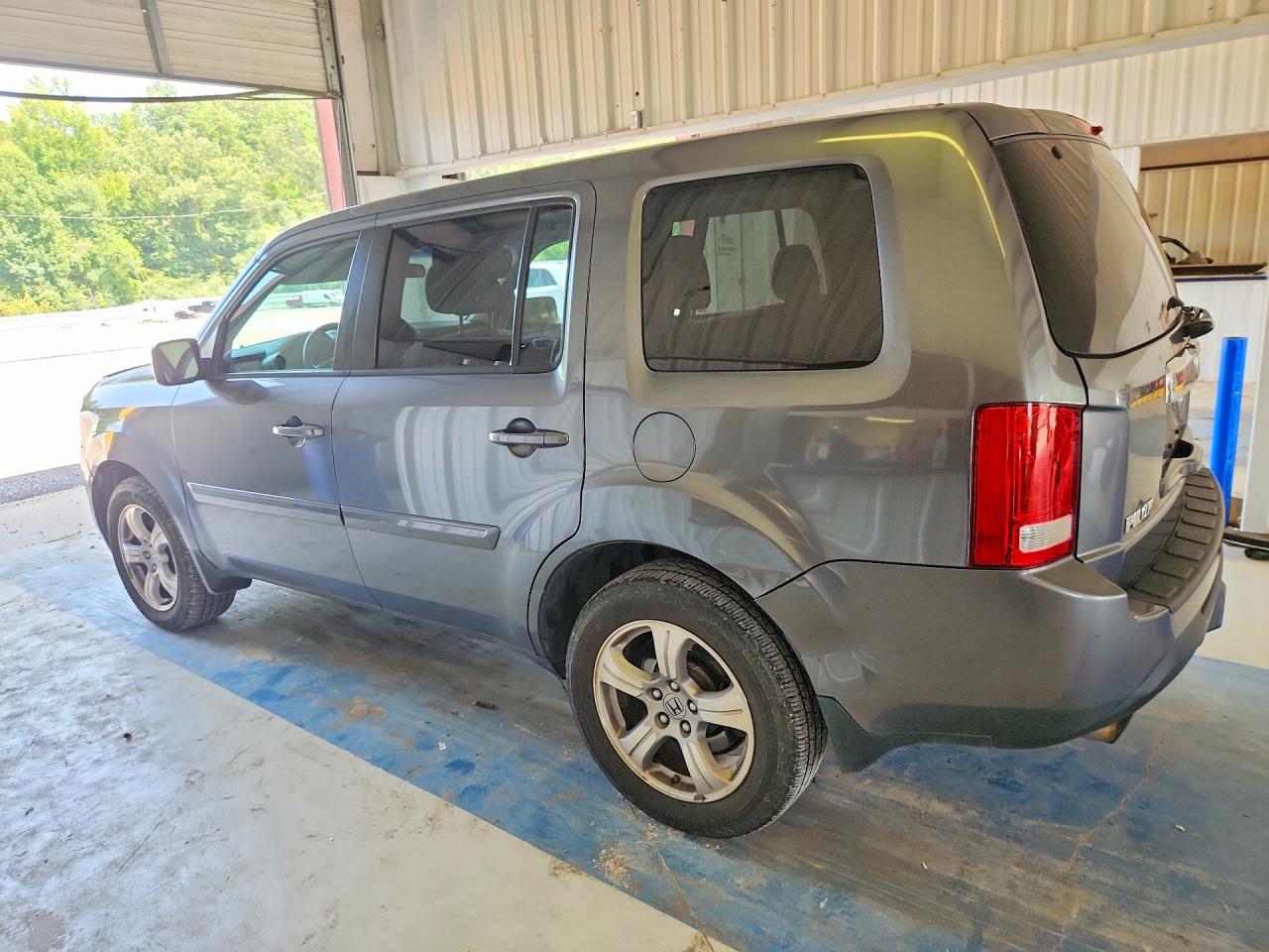 2013 Honda Pilot Ex Gray vin: 5FNYF3H46DB011411