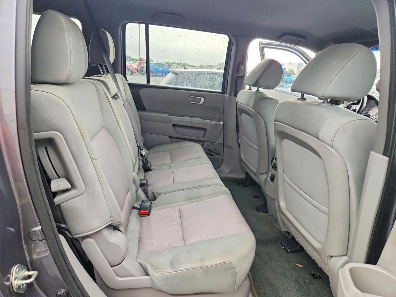 2014 Honda Pilot Ex Gray vin: 5FNYF3H46EB008588
