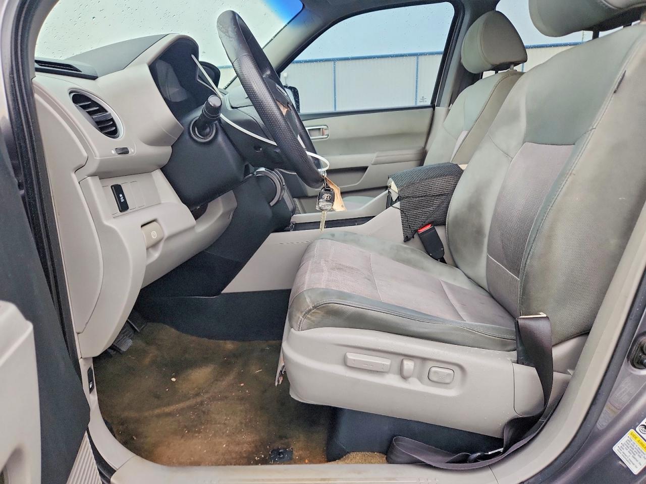 2014 Honda Pilot Ex Gray vin: 5FNYF3H46EB008588