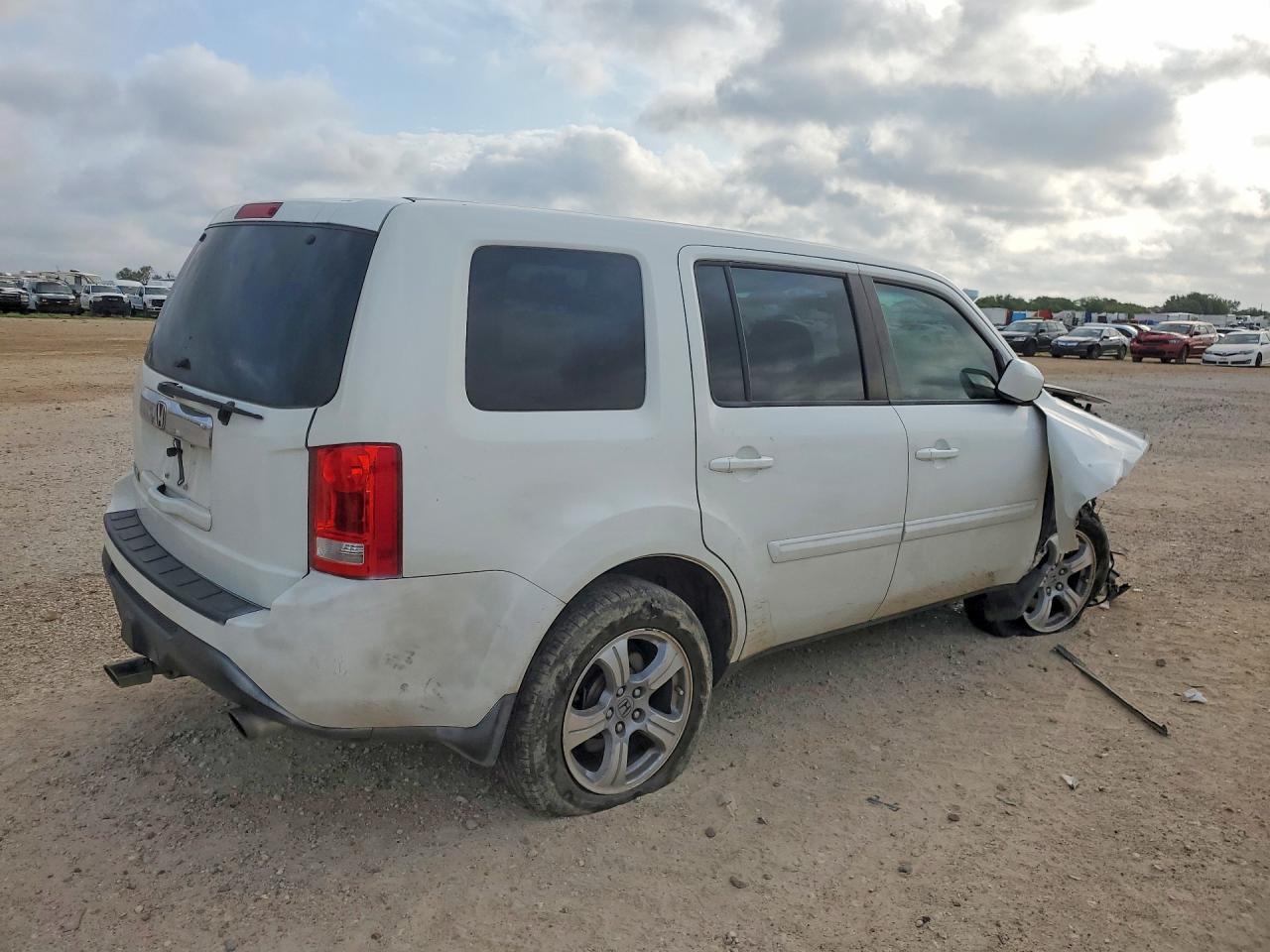 2012 Honda Pilot Ex White vin: 5FNYF3H47CB025266