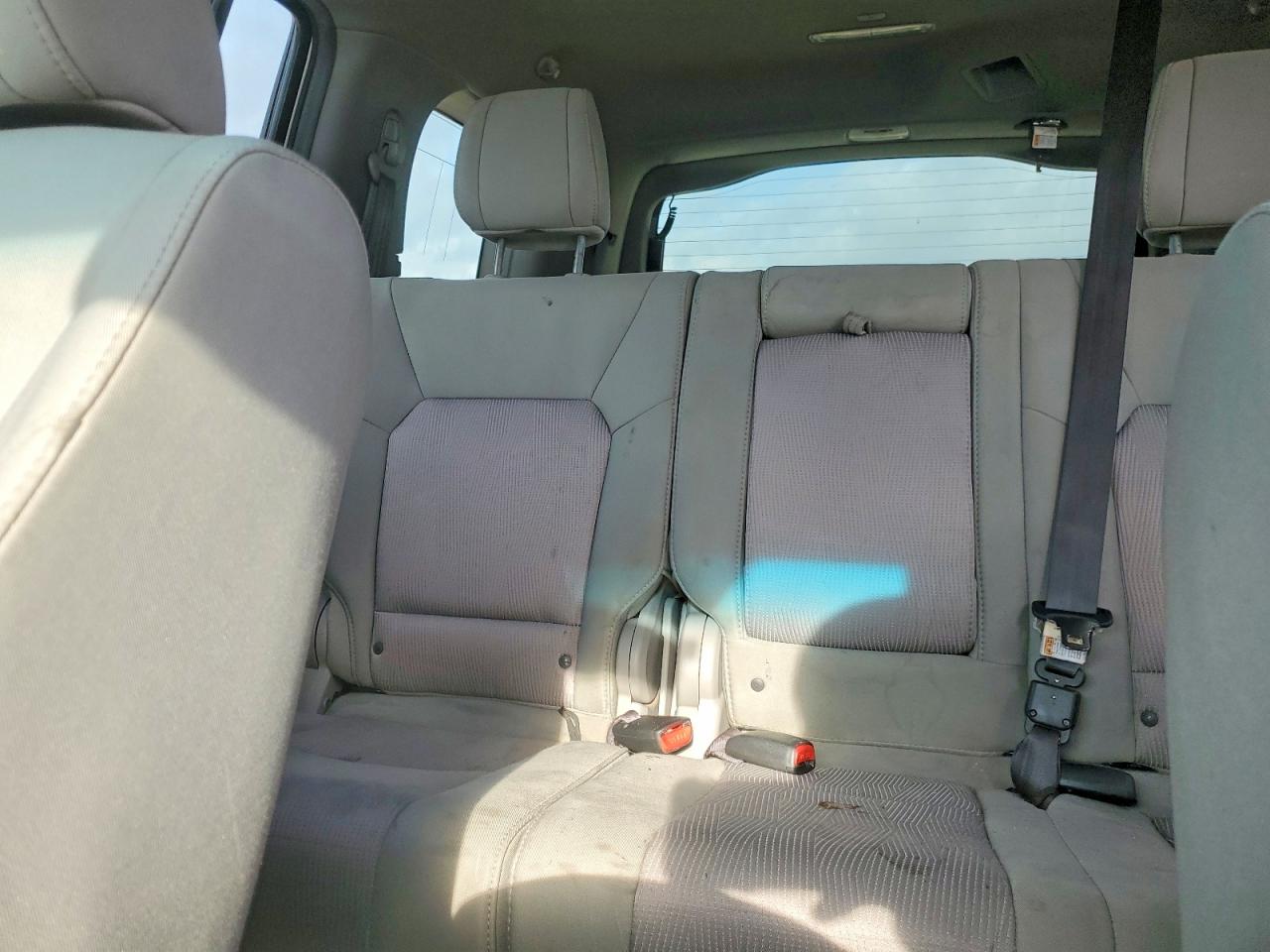 2012 Honda Pilot Ex White vin: 5FNYF3H47CB025266