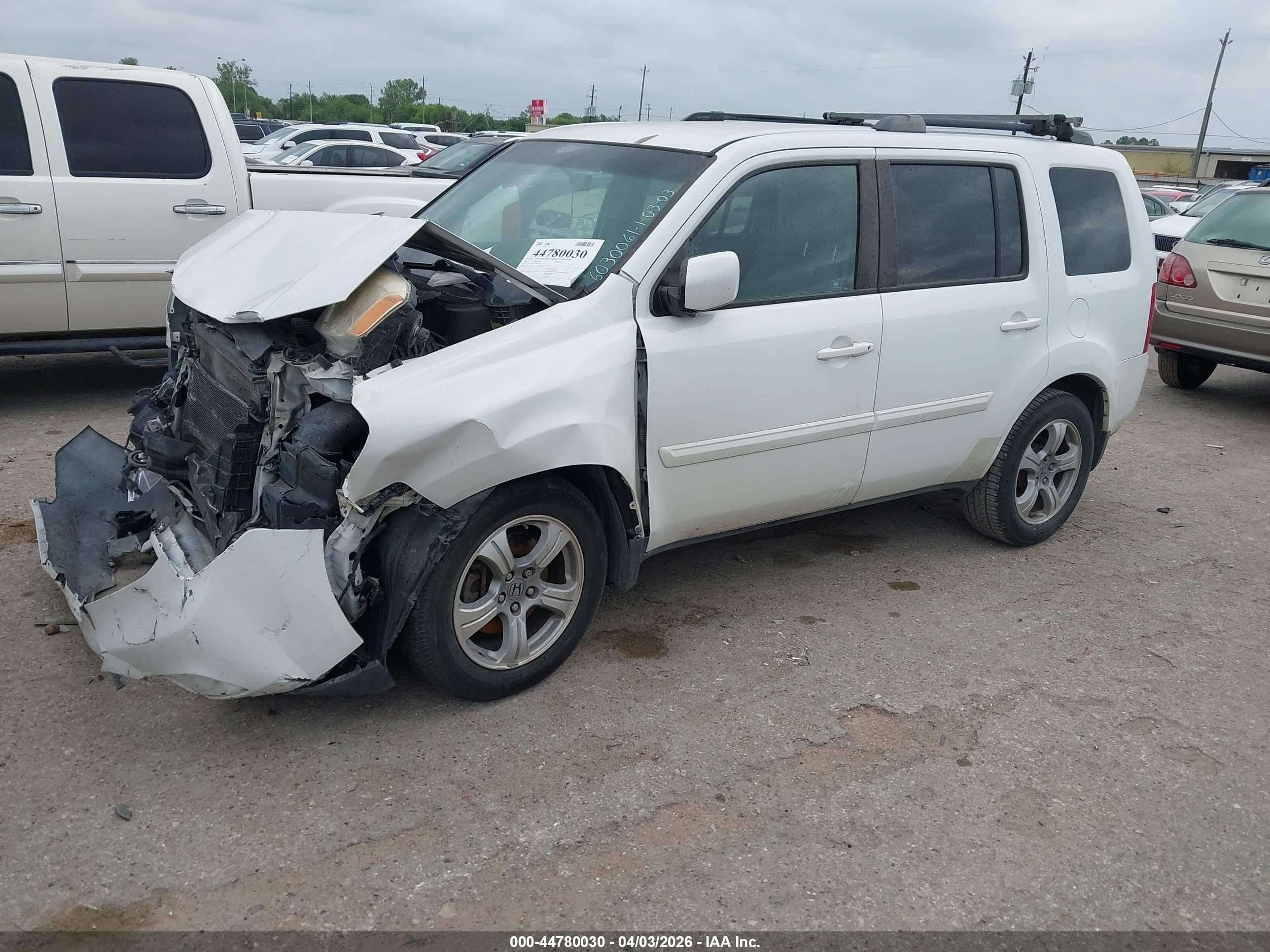 2012 Honda Pilot Ex White vin: 5FNYF3H47CB043413