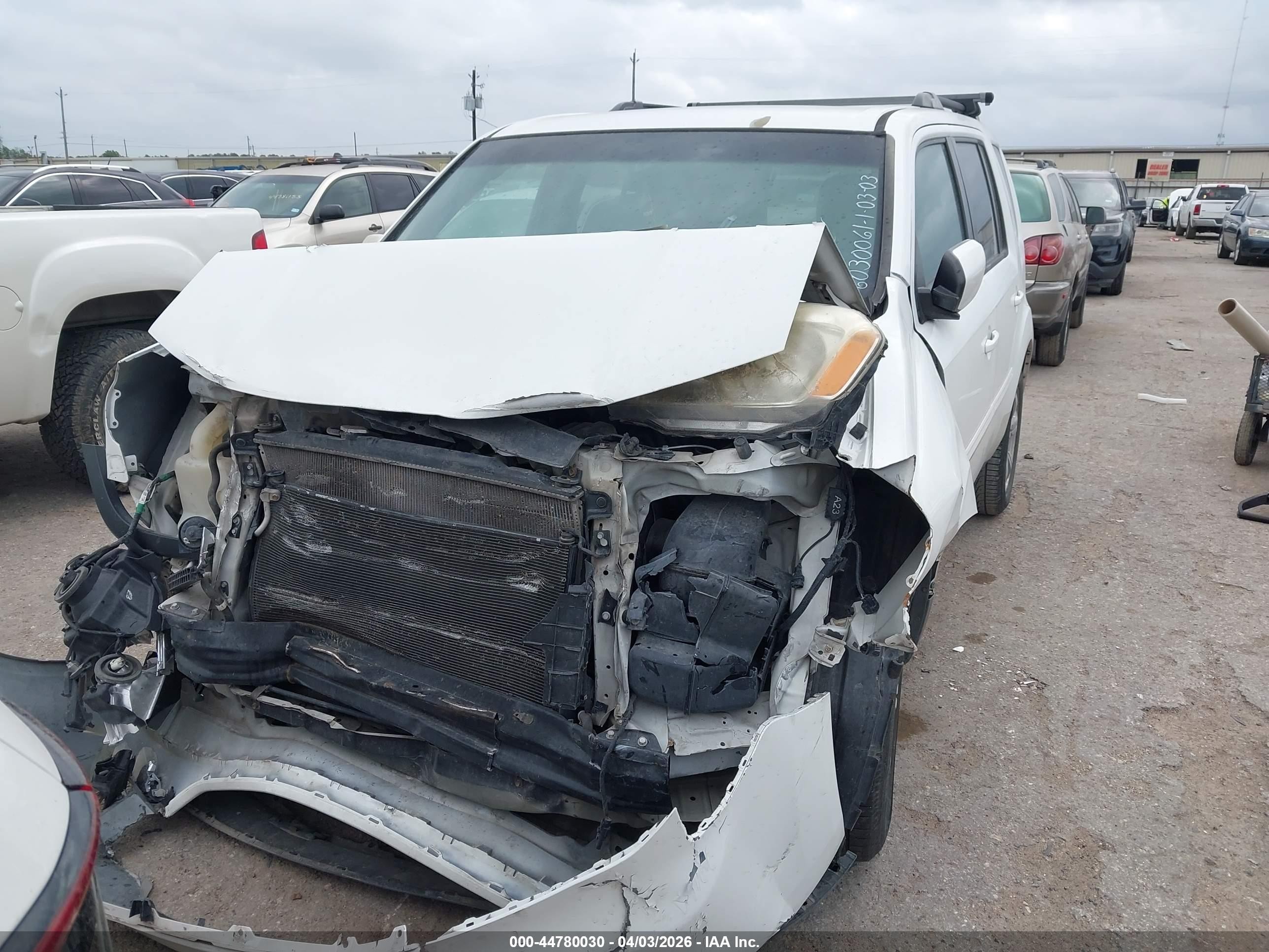 2012 Honda Pilot Ex White vin: 5FNYF3H47CB043413