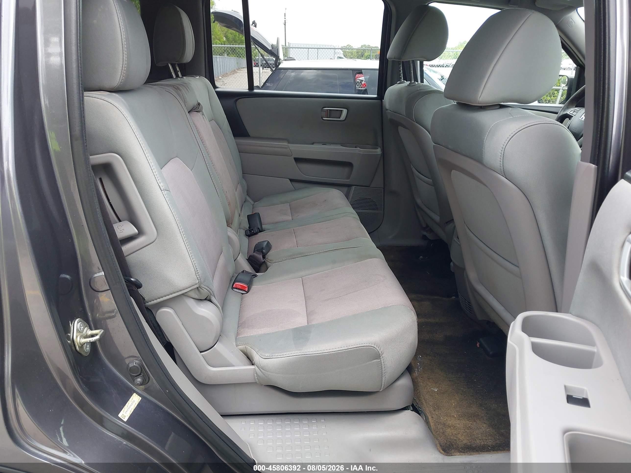 2015 Honda Pilot Ex Gray vin: 5FNYF3H47FB007936