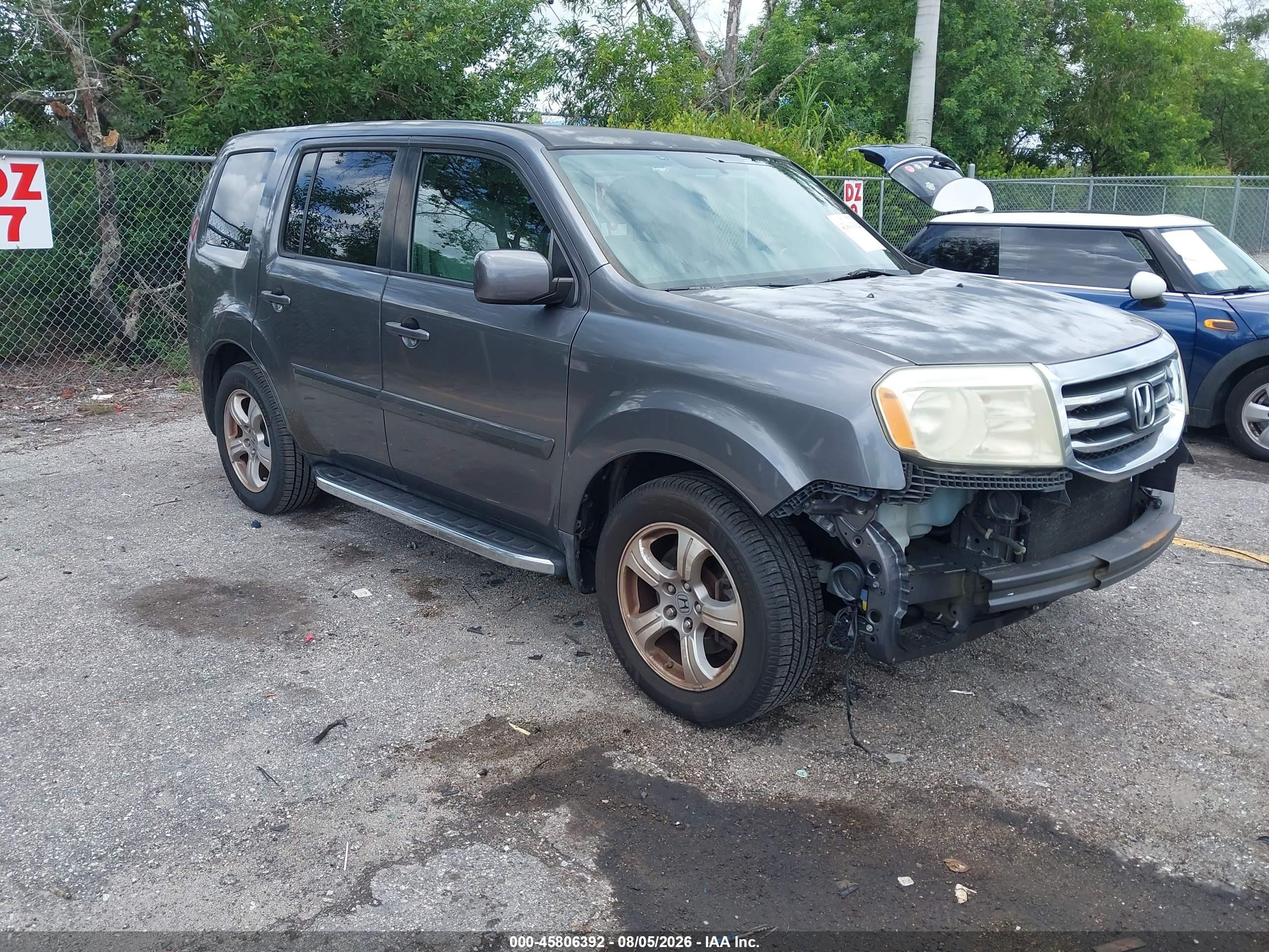 2015 Honda Pilot Ex Gray vin: 5FNYF3H47FB007936