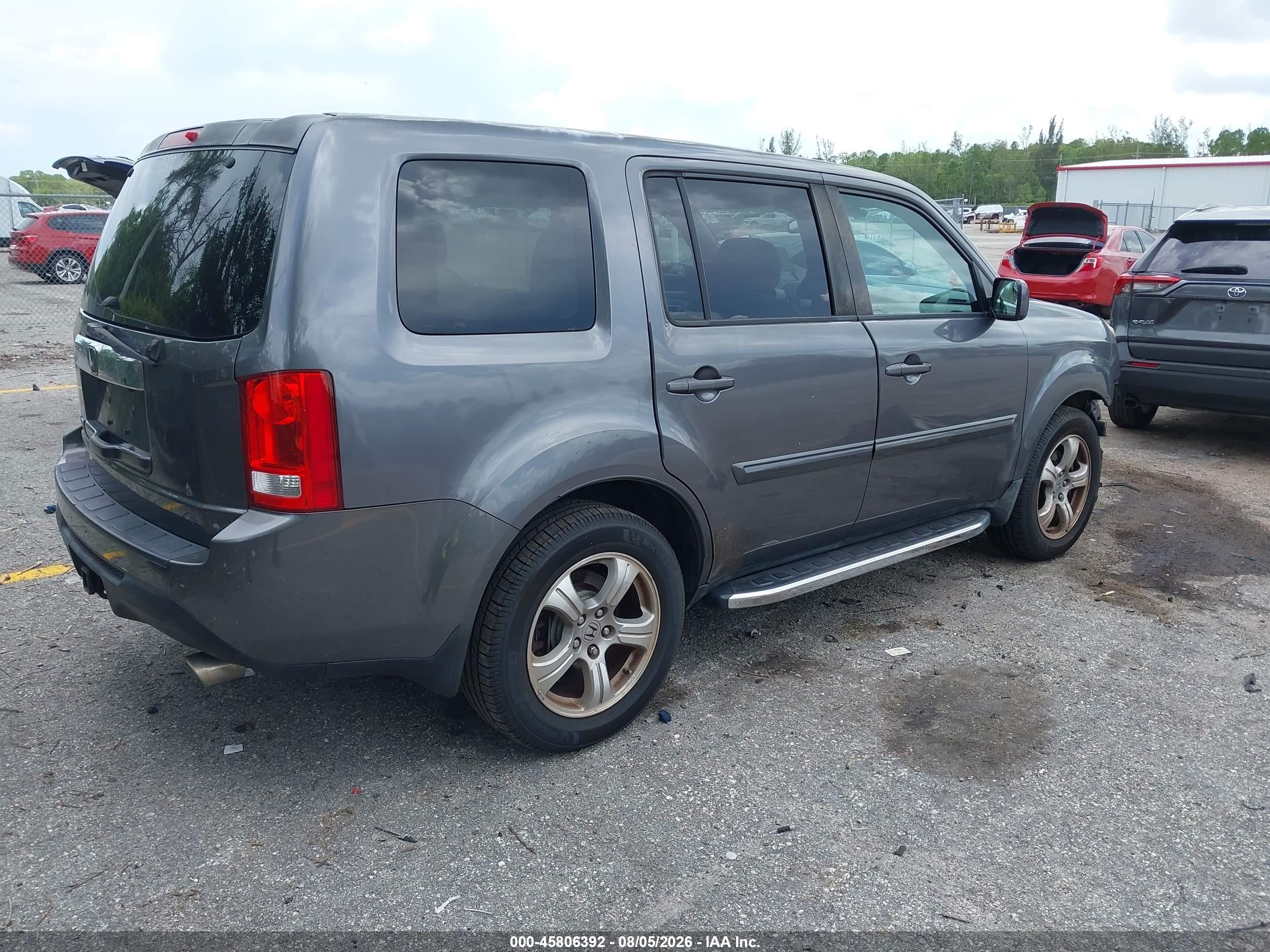 2015 Honda Pilot Ex Gray vin: 5FNYF3H47FB007936