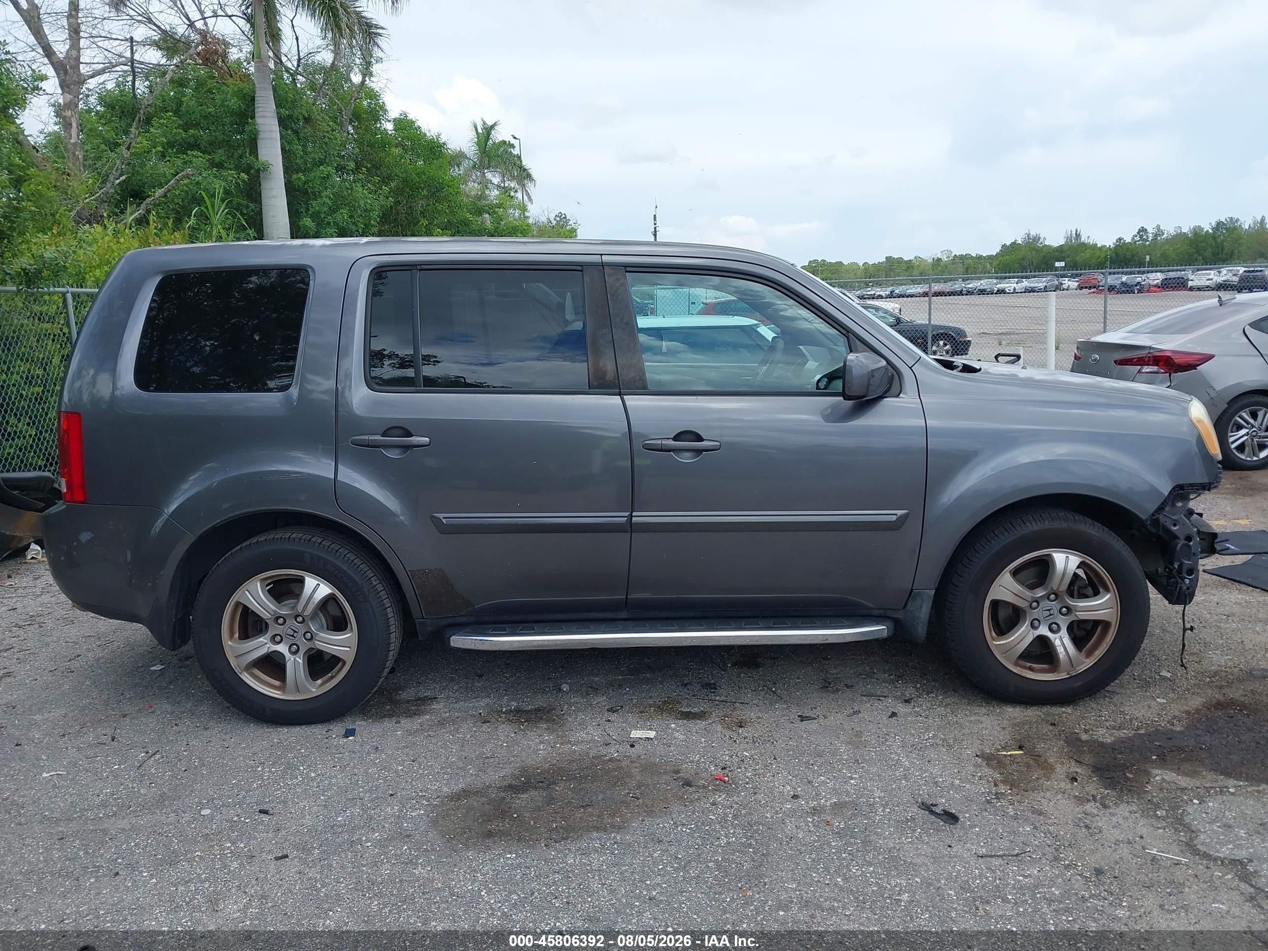 2015 Honda Pilot Ex Gray vin: 5FNYF3H47FB007936