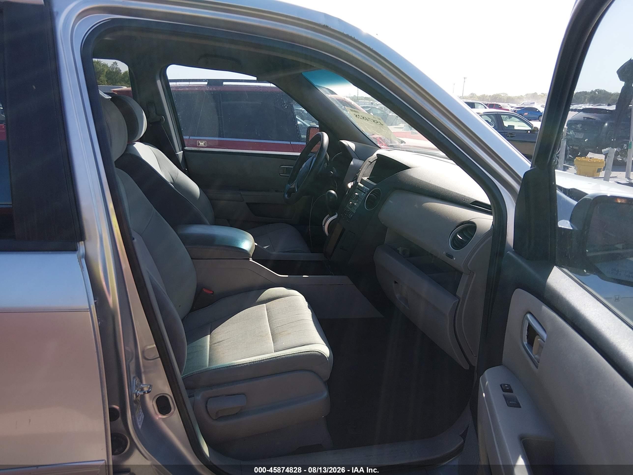 2010 Honda Pilot Ex Silver vin: 5FNYF3H48AB005363