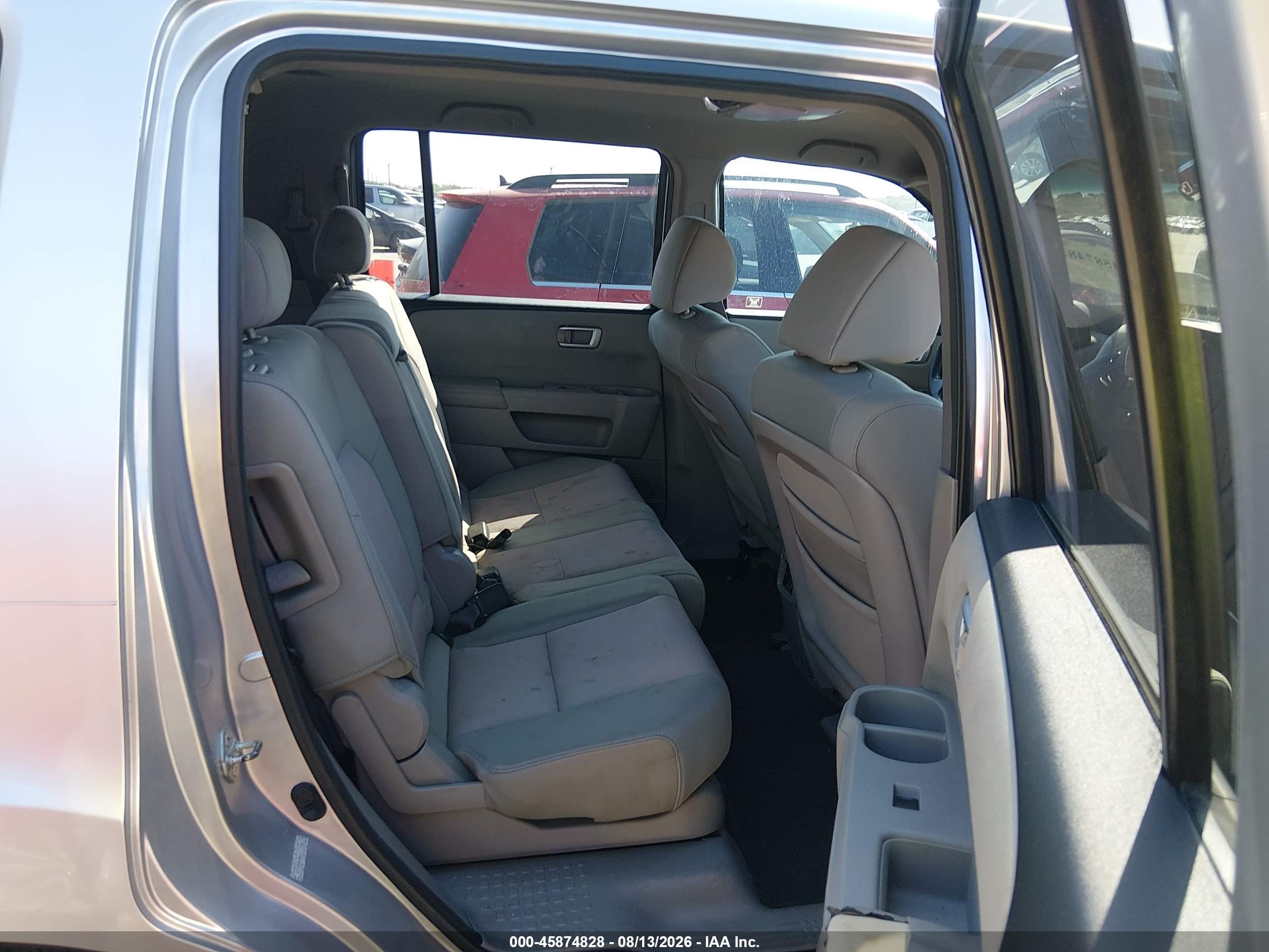 2010 Honda Pilot Ex Silver vin: 5FNYF3H48AB005363