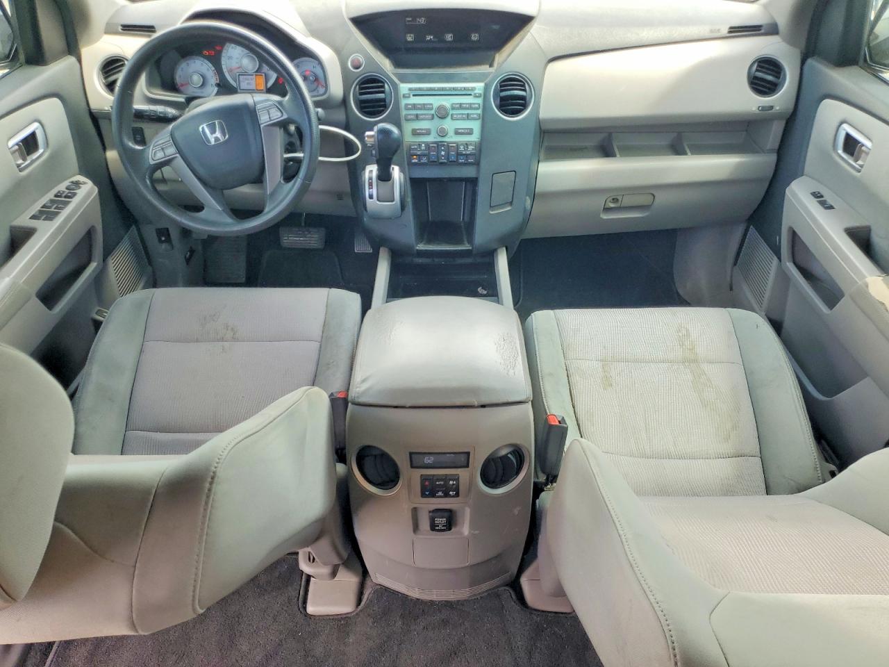 2010 Honda Pilot Ex Silver vin: 5FNYF3H48AB006139