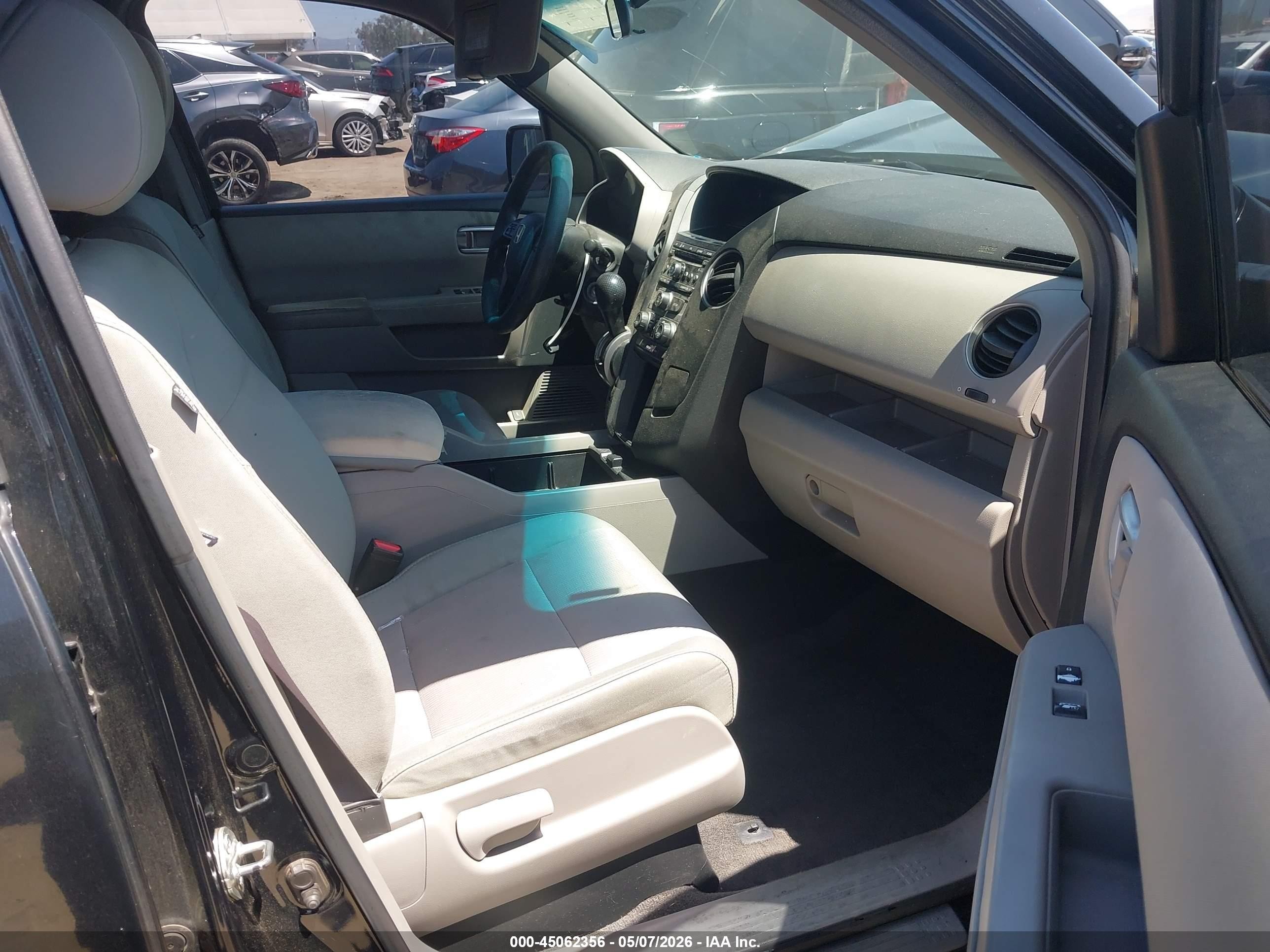 2012 Honda Pilot Ex Black vin: 5FNYF3H48CB014812