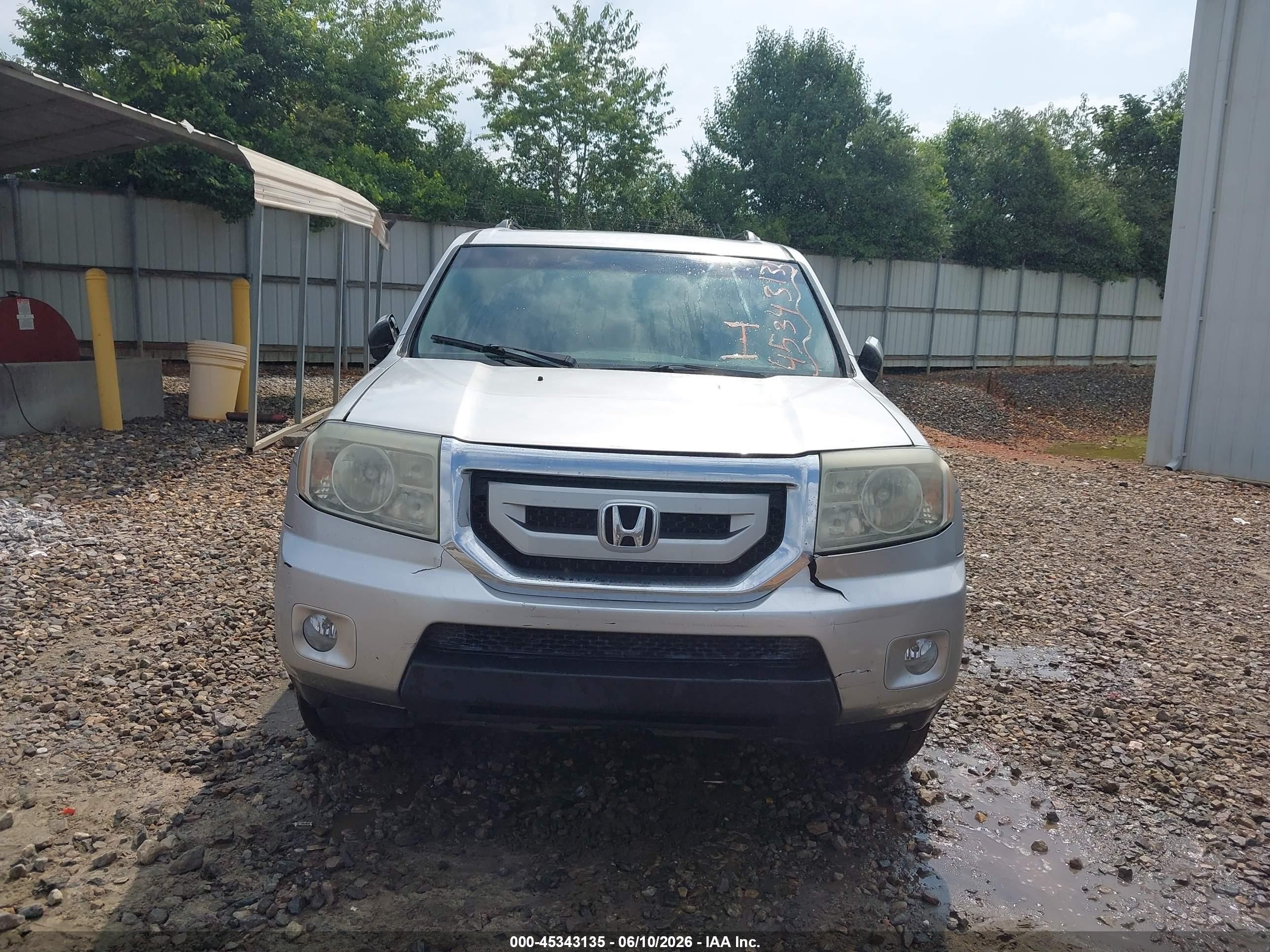 2011 Honda Pilot Ex Silver vin: 5FNYF3H49BB028250