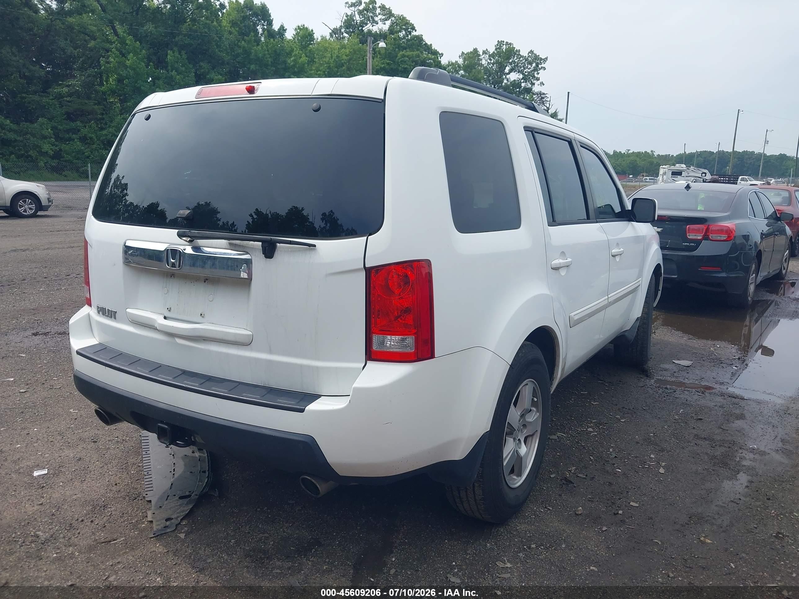 2011 Honda Pilot Ex White vin: 5FNYF3H49BB033707