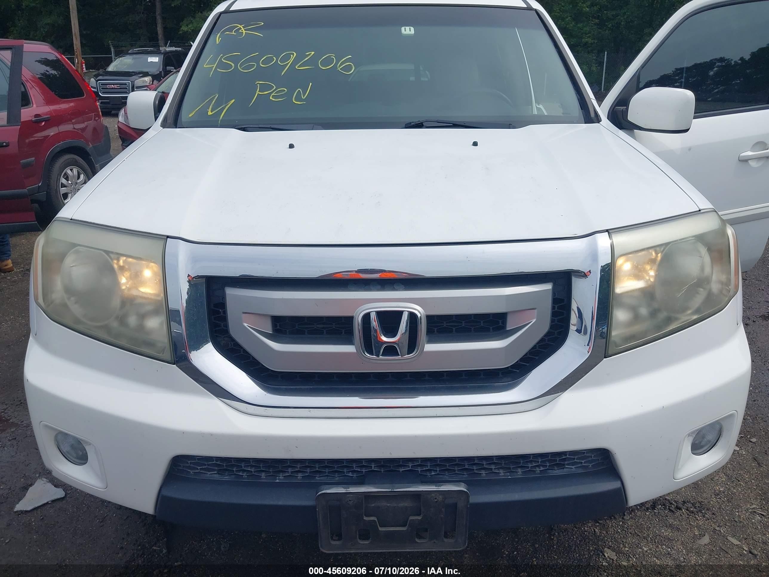 2011 Honda Pilot Ex White vin: 5FNYF3H49BB033707