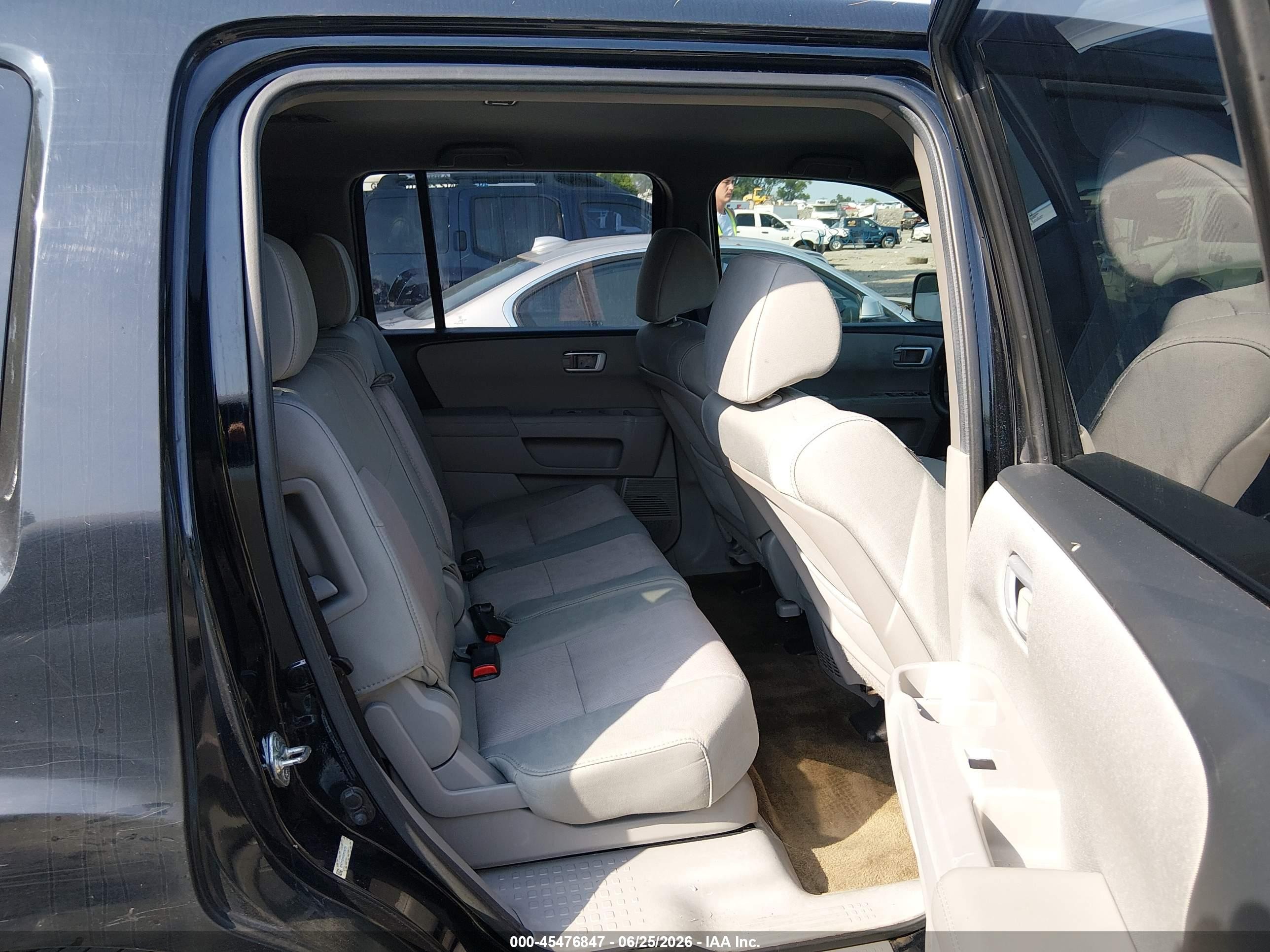 2013 Honda Pilot Ex Black vin: 5FNYF3H49DB019731