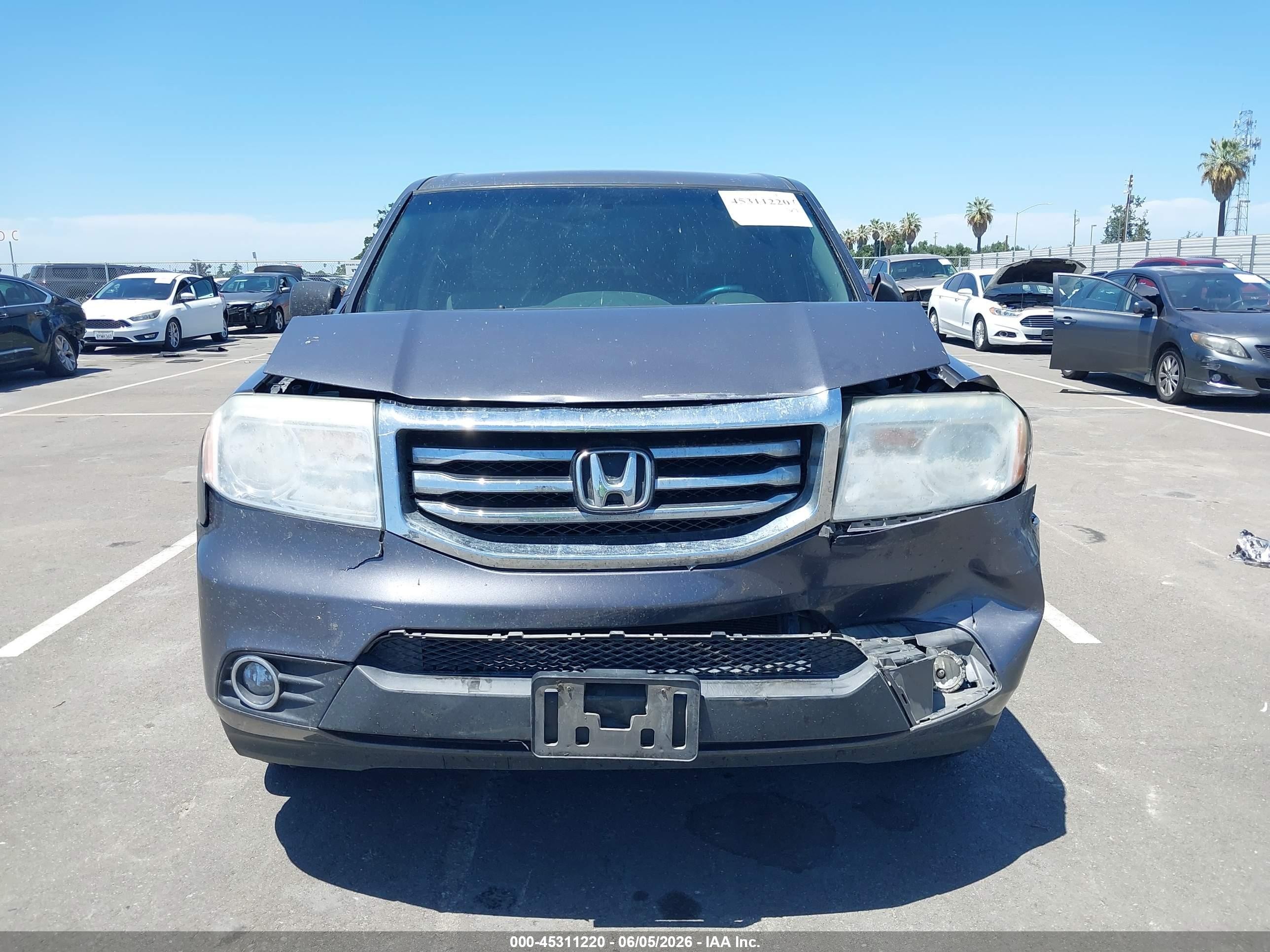 2015 Honda Pilot Ex Серый vin: 5FNYF3H49FB009168