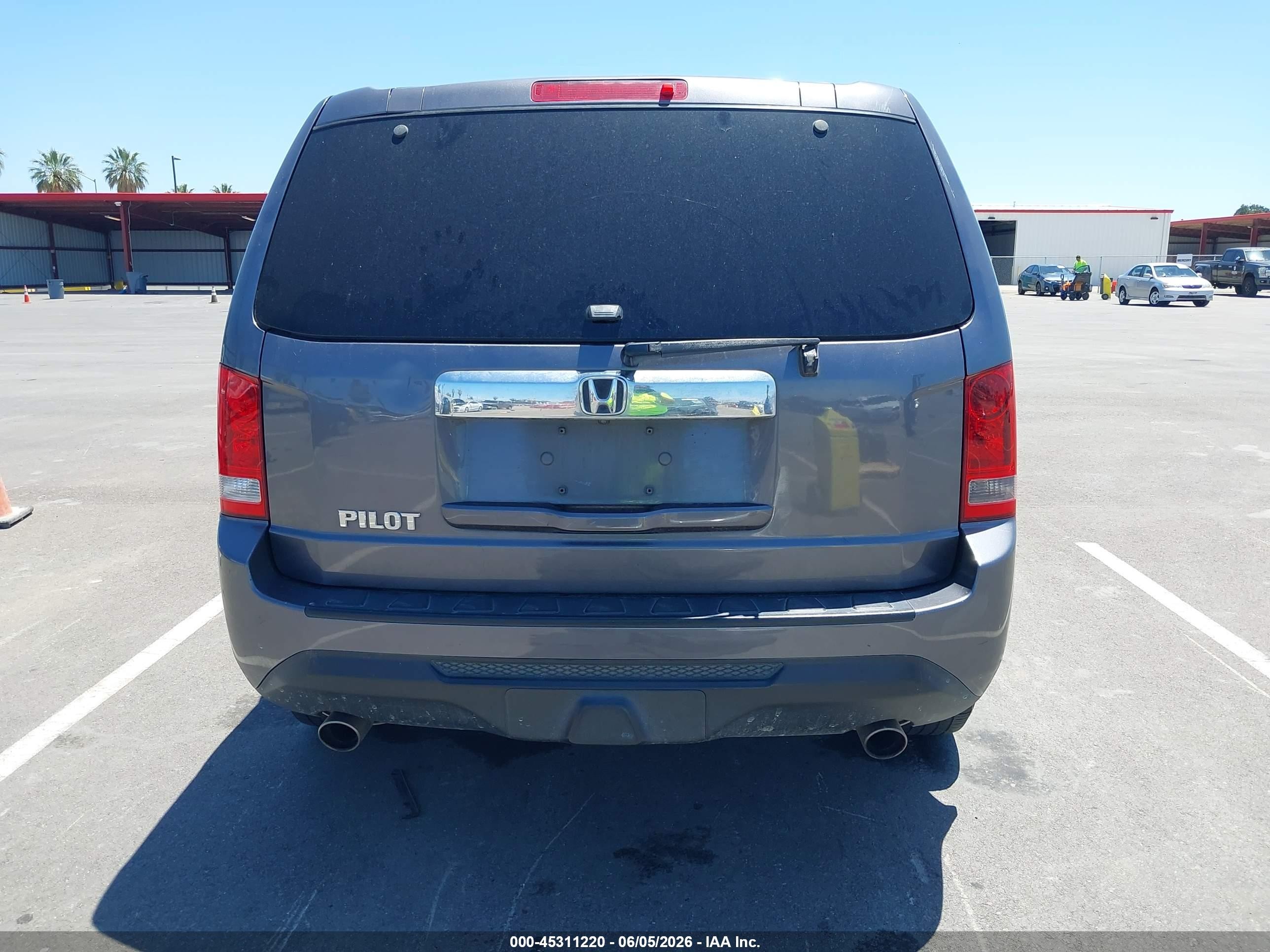 2015 Honda Pilot Ex Серый vin: 5FNYF3H49FB009168
