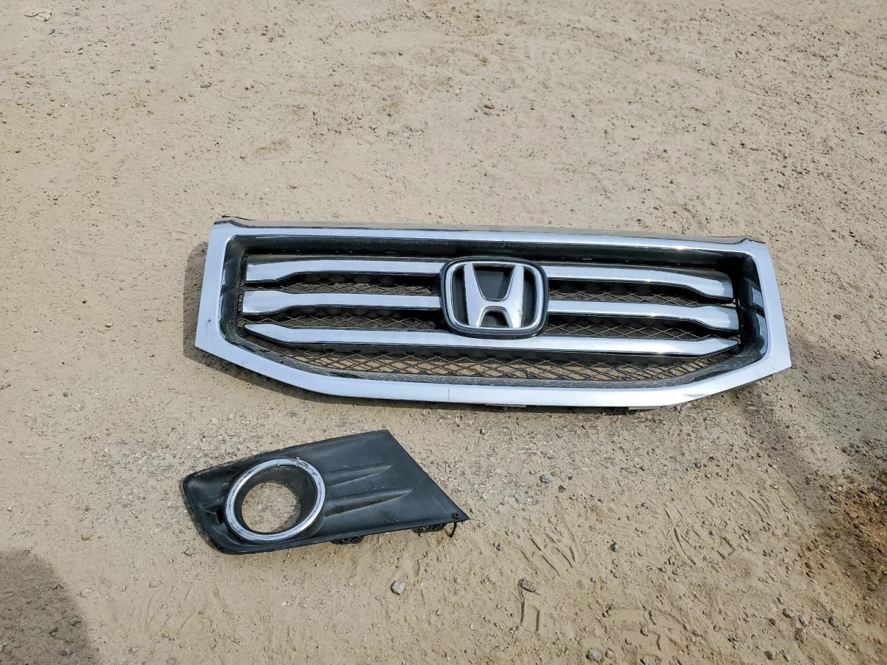 2014 Honda Pilot Ex Серый vin: 5FNYF3H4XEB005290