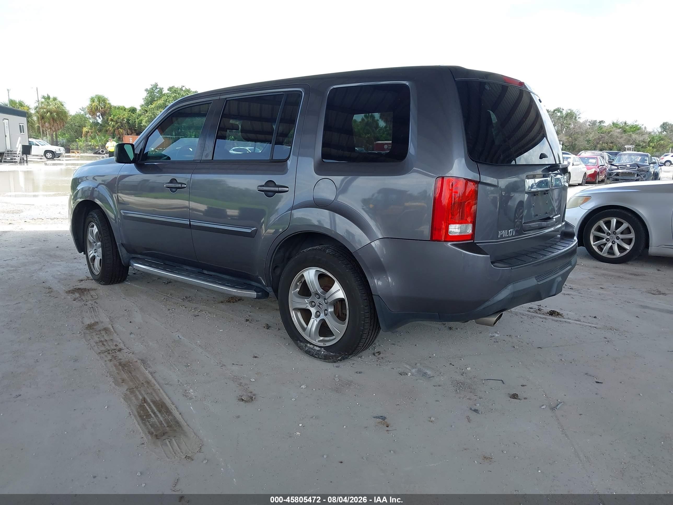 2015 Honda Pilot Ex Gray vin: 5FNYF3H4XFB009115
