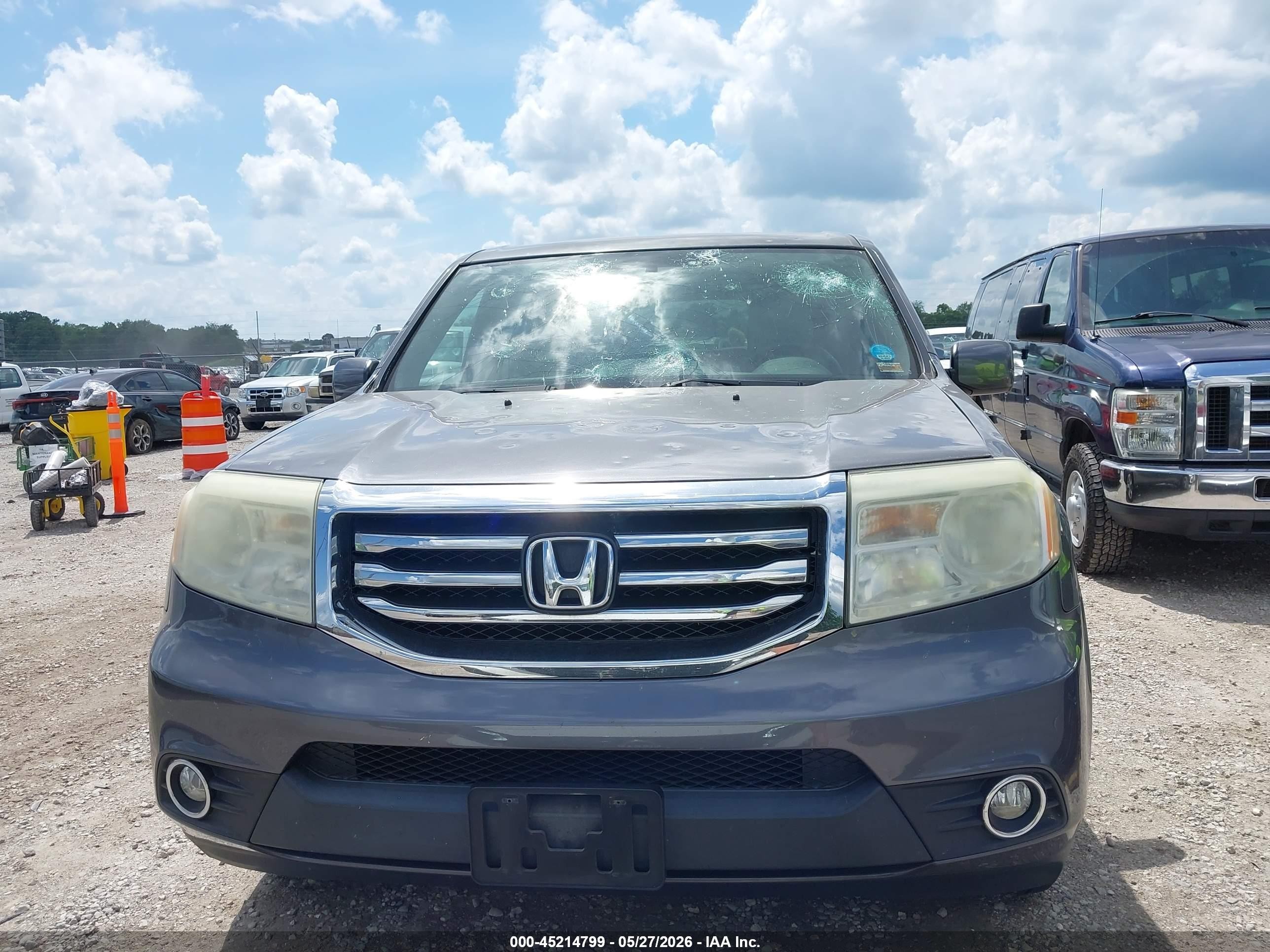 2015 Honda Pilot Ex Gray vin: 5FNYF3H4XFB009132