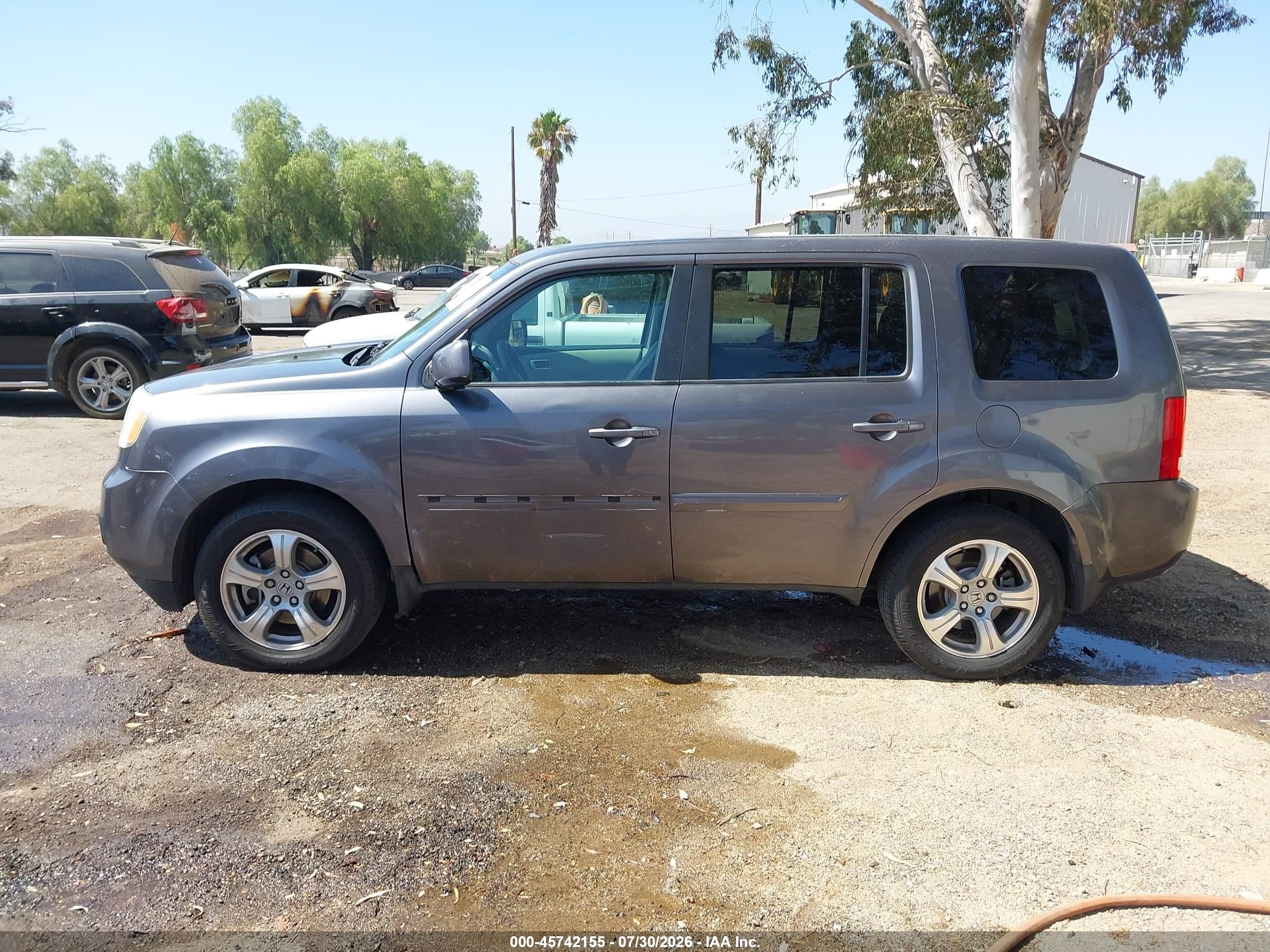 2015 Honda Pilot Ex Gray vin: 5FNYF3H4XFB031230