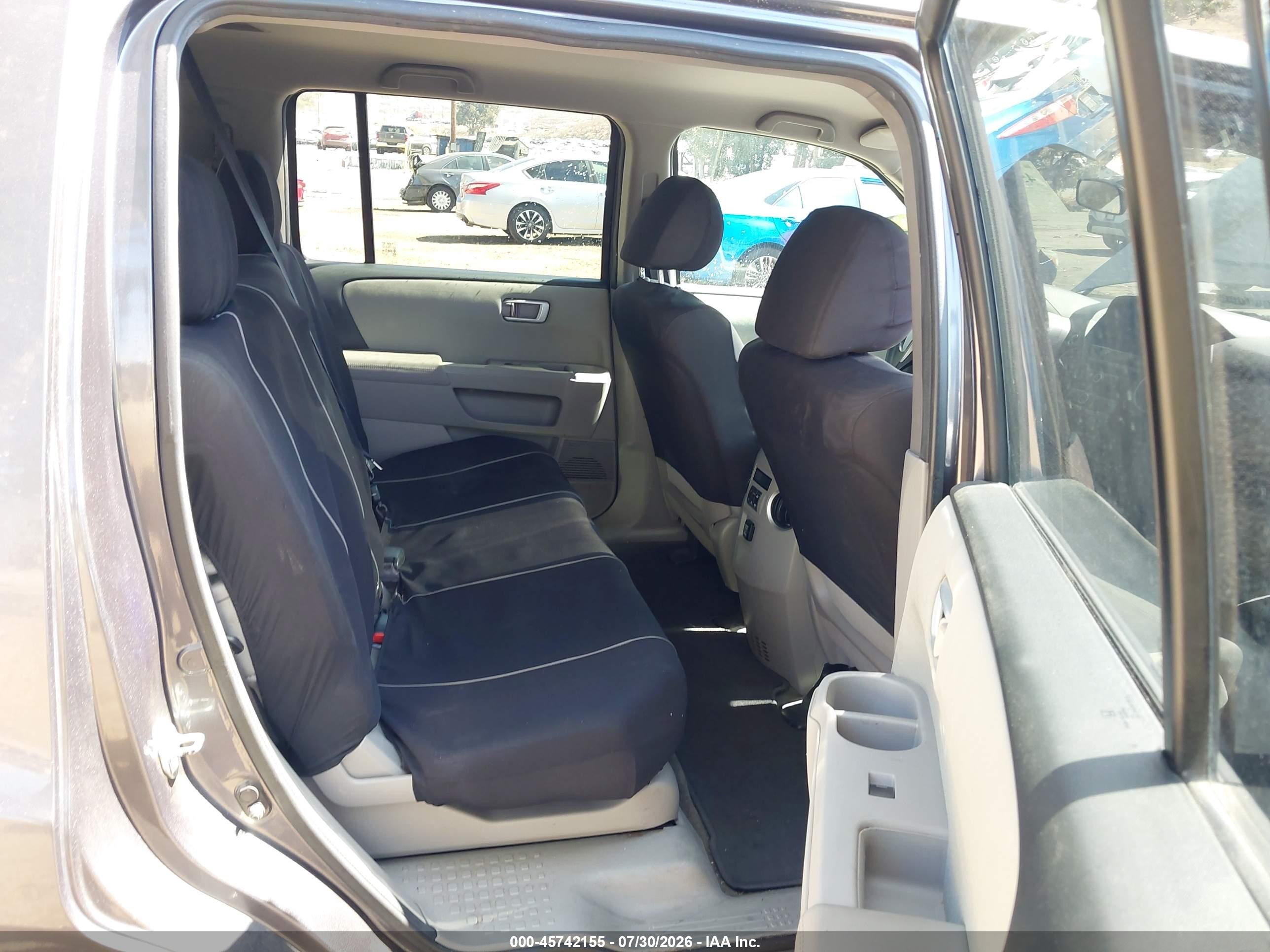 2015 Honda Pilot Ex Gray vin: 5FNYF3H4XFB031230