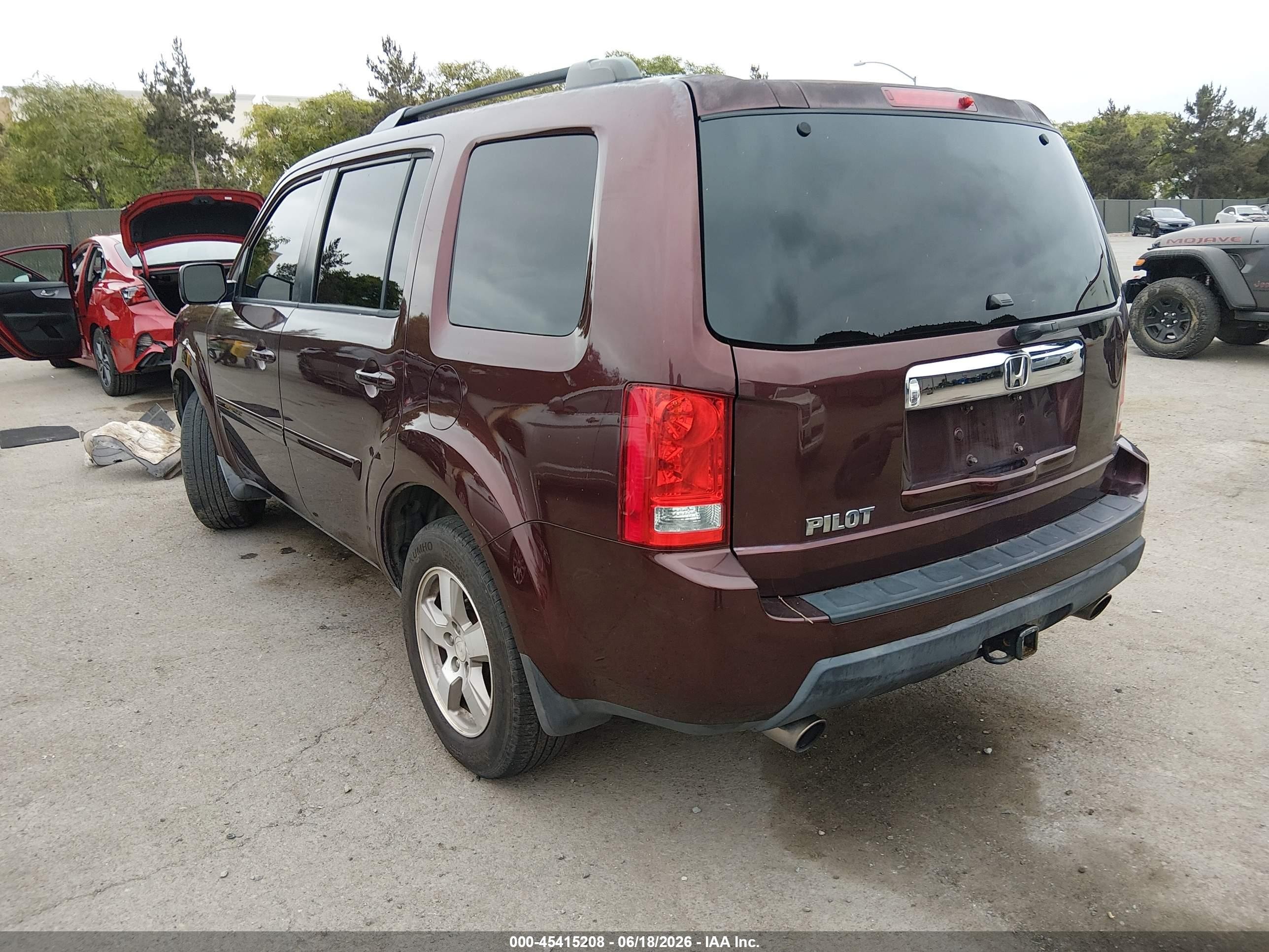 2010 Honda Pilot Ex-l Burgundy vin: 5FNYF3H50AB016477