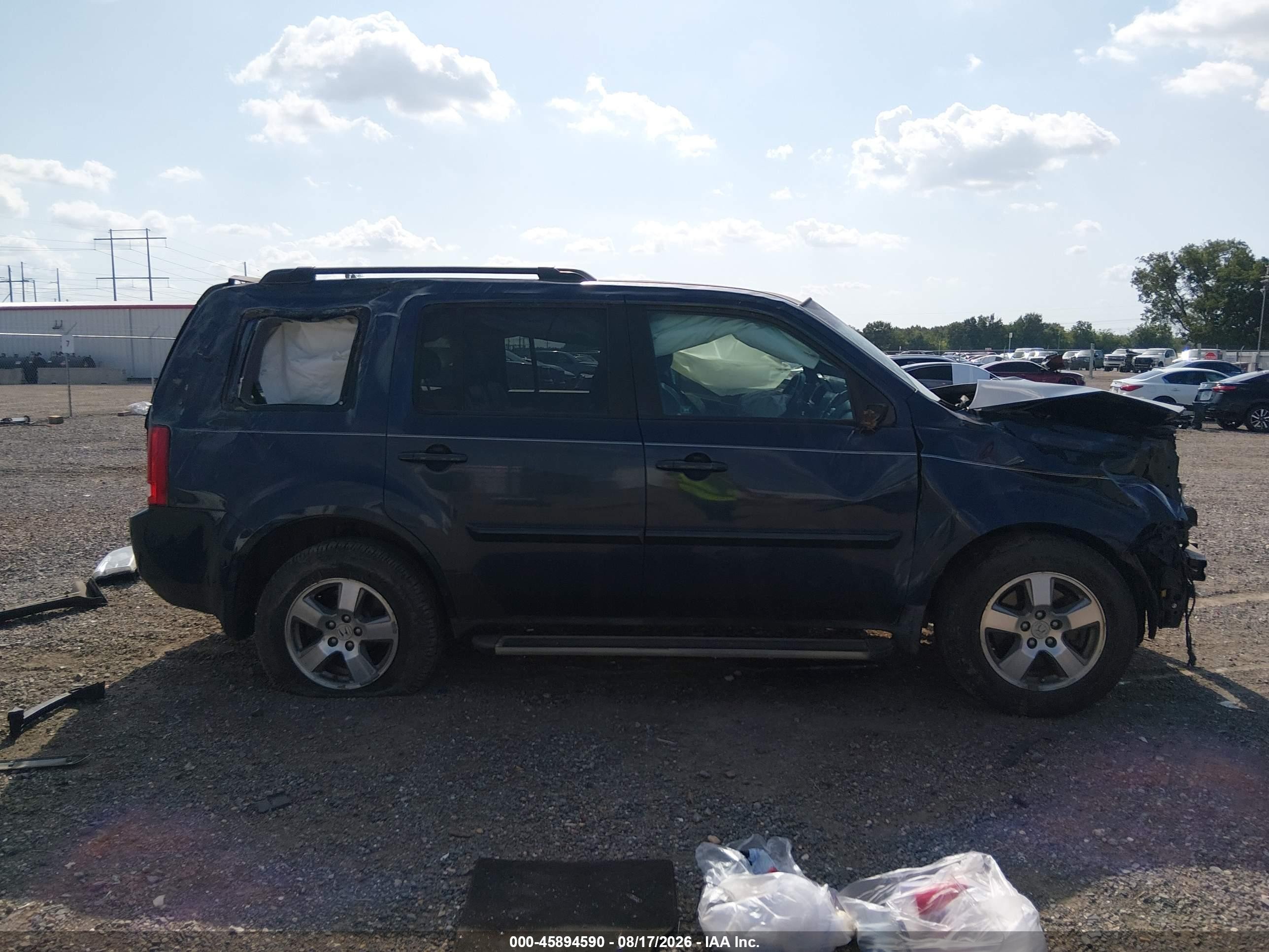 2011 Honda Pilot Ex-l Blue vin: 5FNYF3H50BB041834