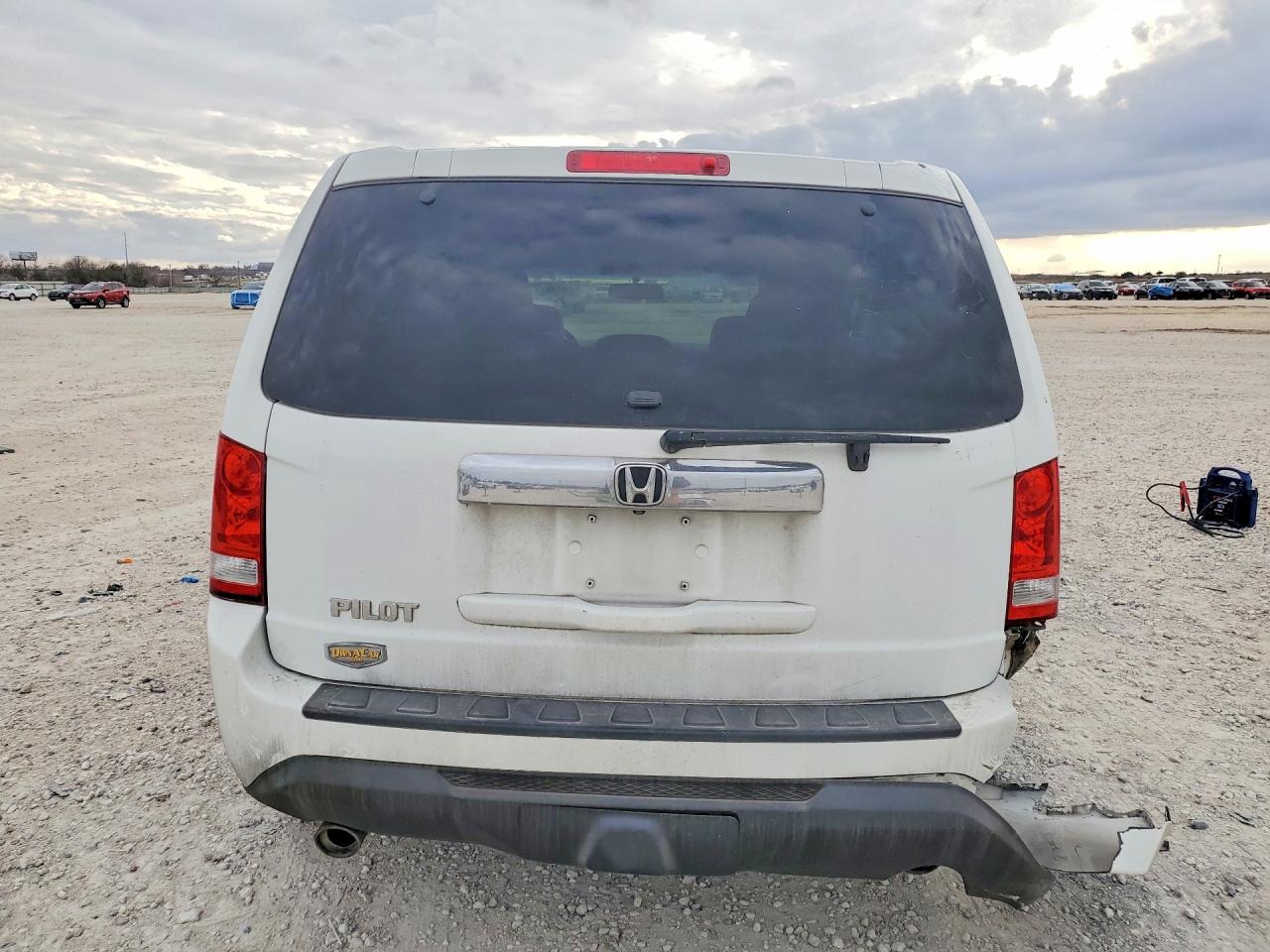2012 Honda Pilot Exl White vin: 5FNYF3H50CB017101