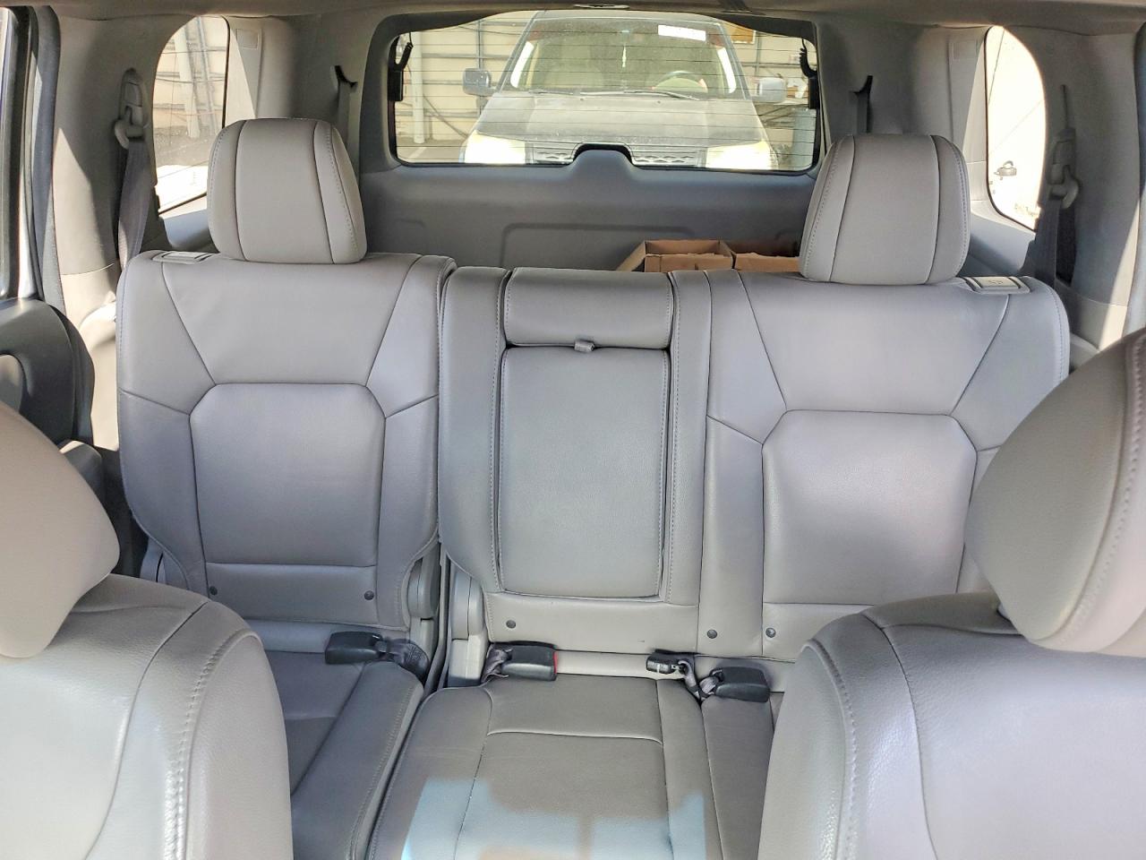 2012 Honda Pilot Exl Серебряный vin: 5FNYF3H50CB037851